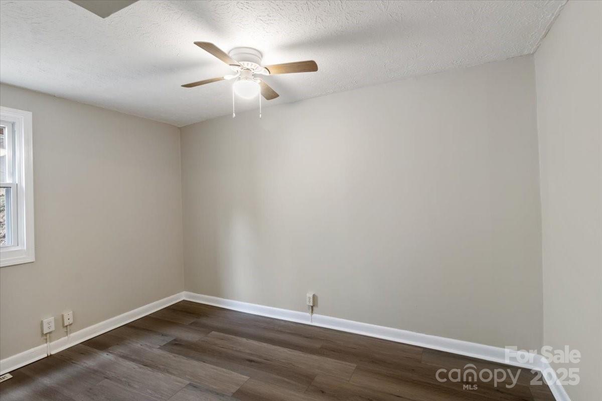 2599/2611 Old Mars Hill Highway Property Photo 43