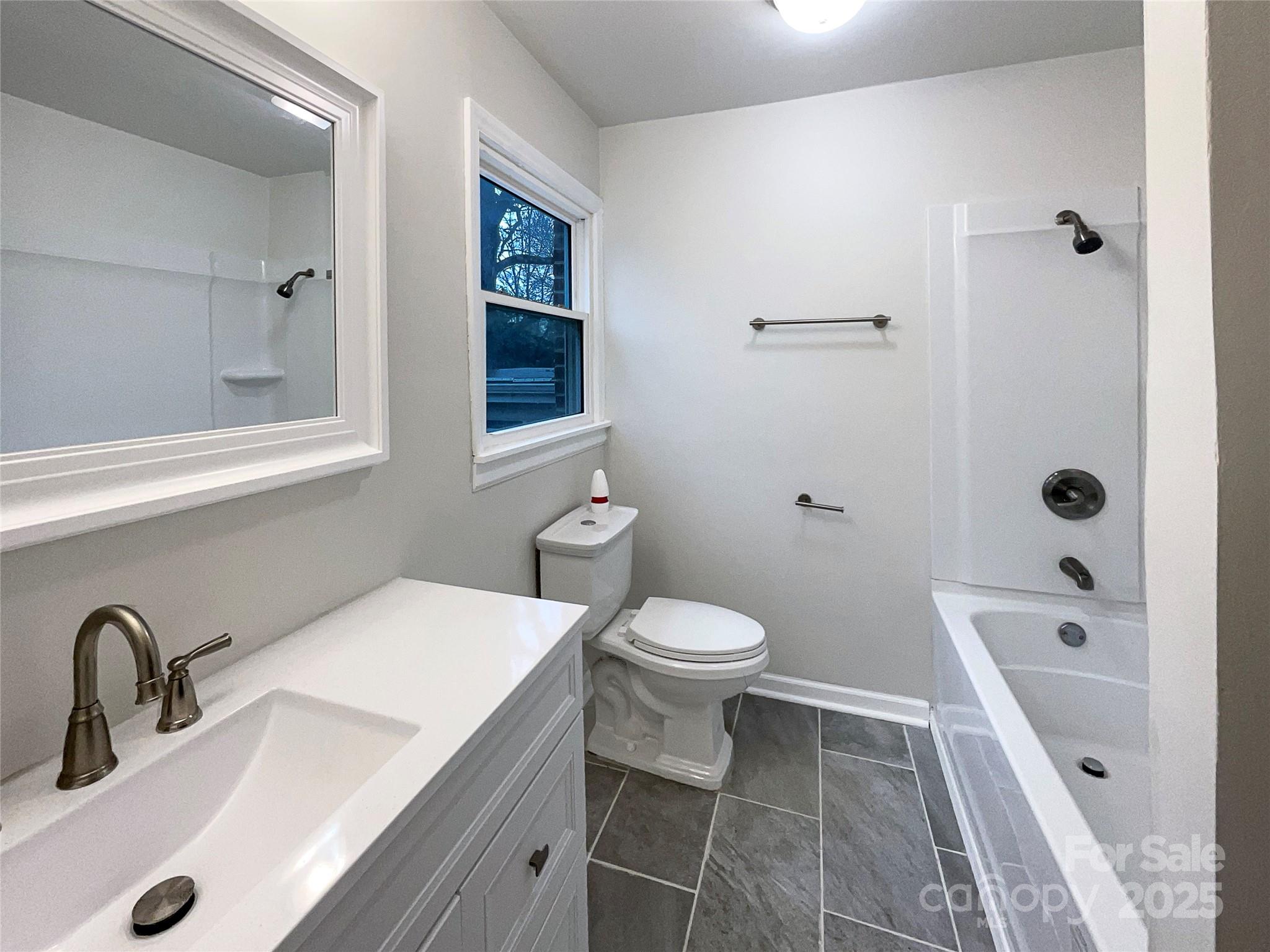 1429 Alexander Road Property Photo 14