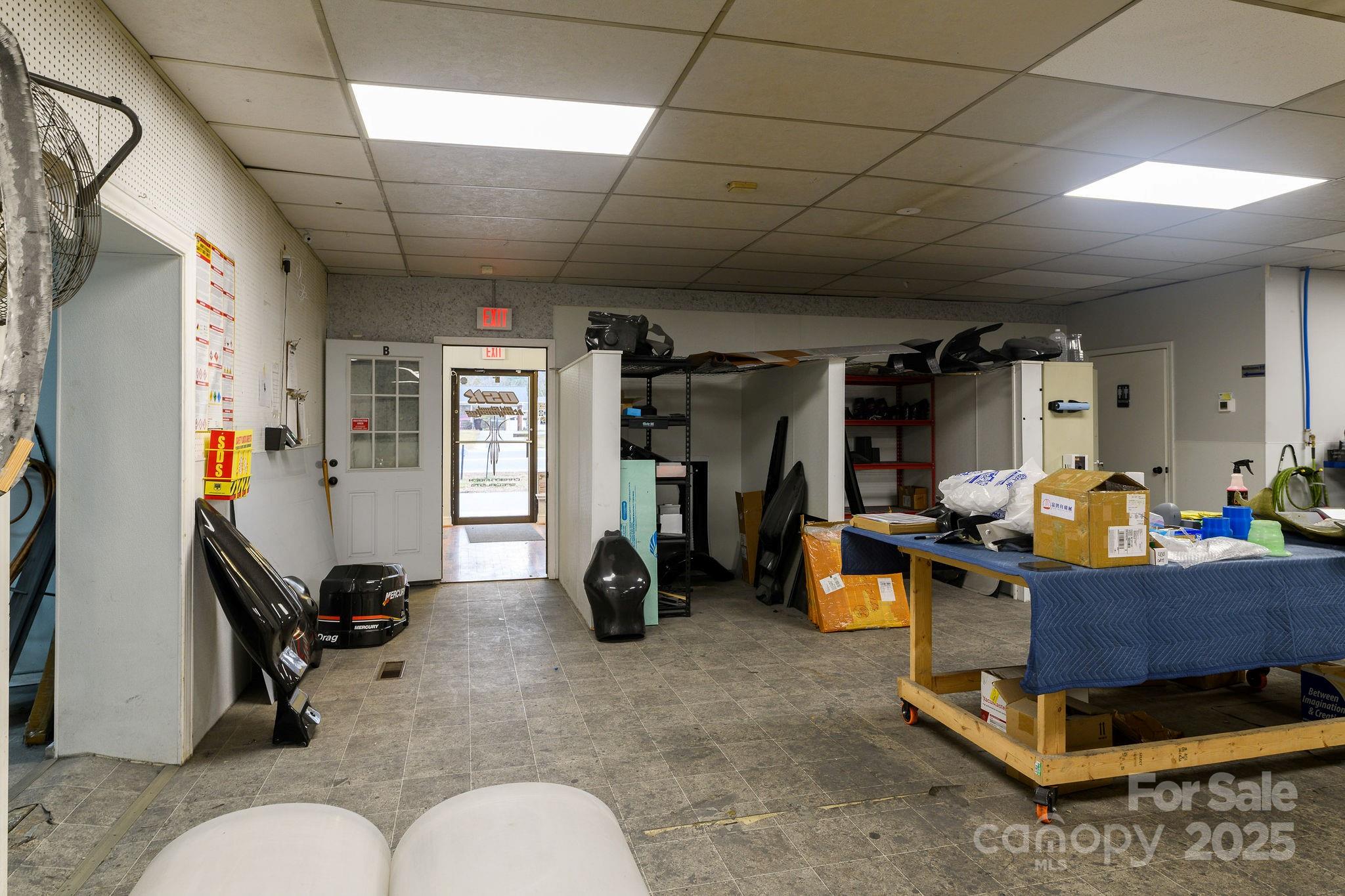 1489 N Main Street Property Photo 13