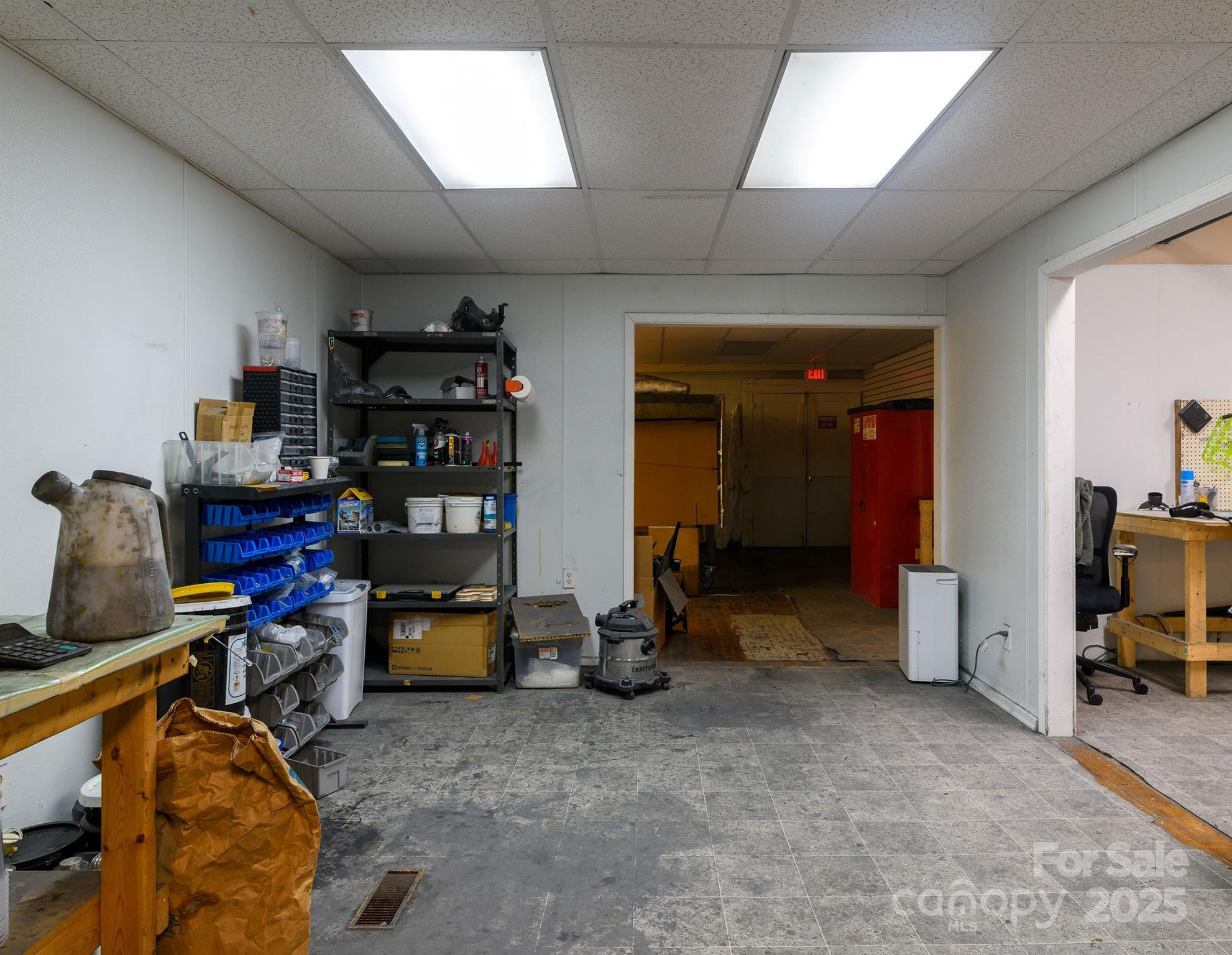 1489 N Main Street Property Photo 17