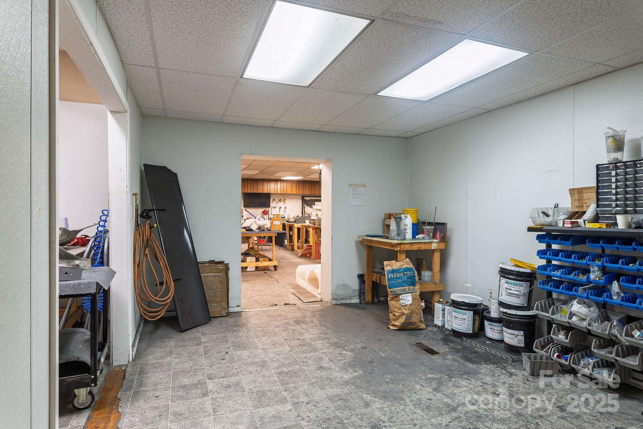 1489 N Main Street Property Photo 22