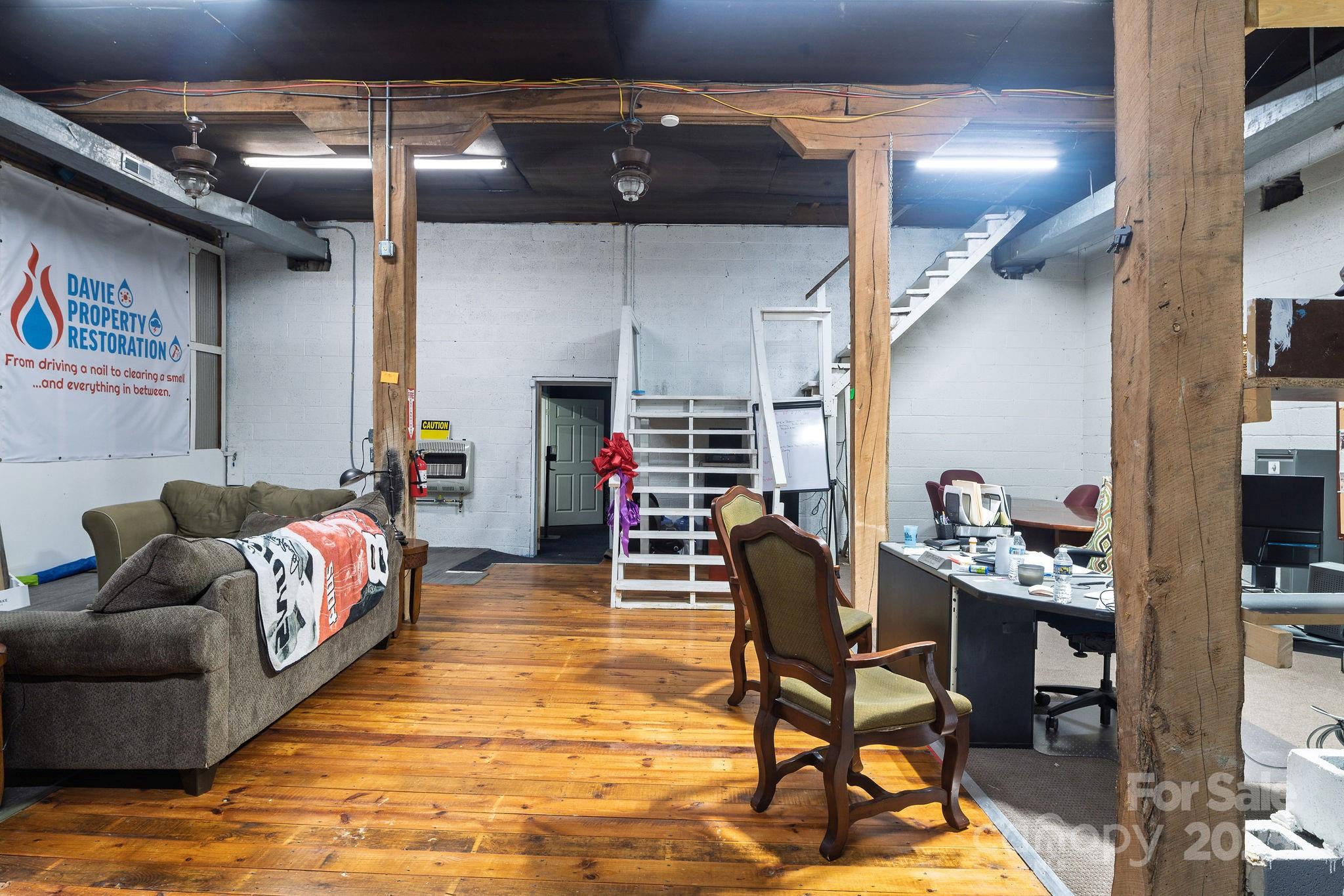 1489 N Main Street Property Photo 37