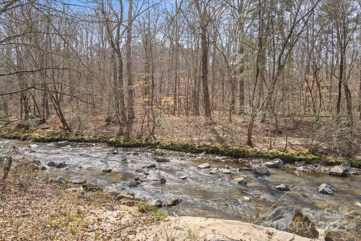 Lot 16 Creston Circle Property Photo 1