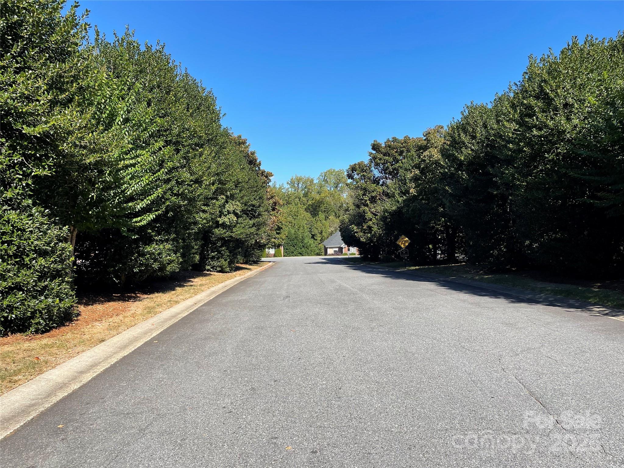 5461 Oakmont Street Property Photo 4