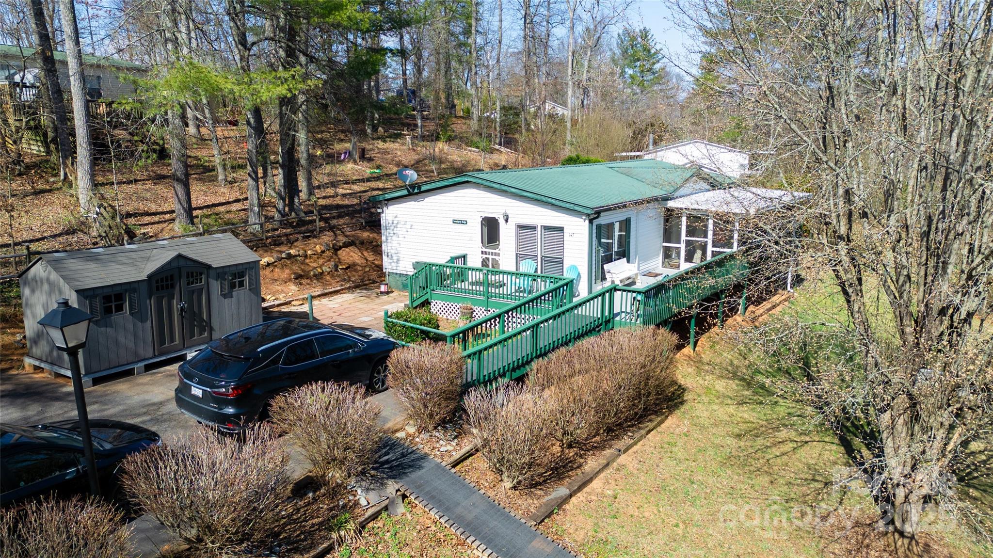 145 Meadowland Circle Property Photo