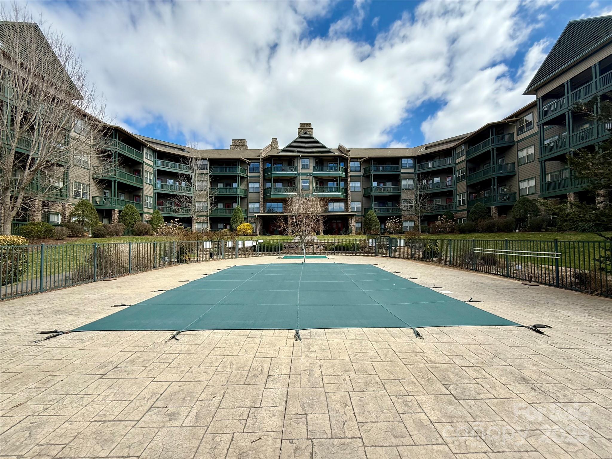 9 Kenilworth Knoll 115 Property Photo