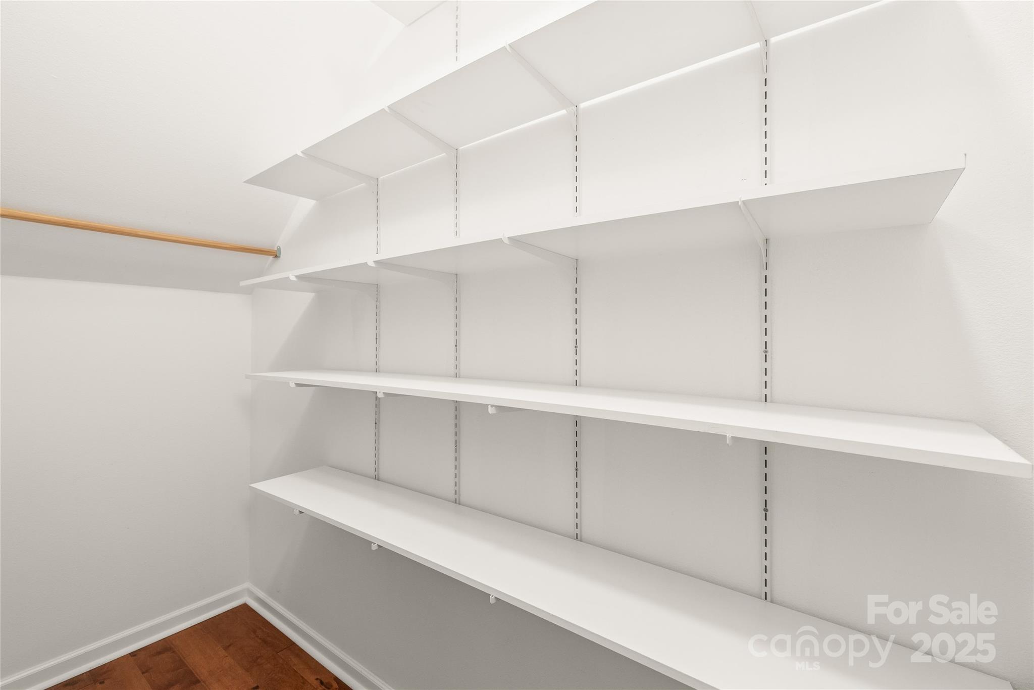 16911 Commons Creek Drive Property Photo 11