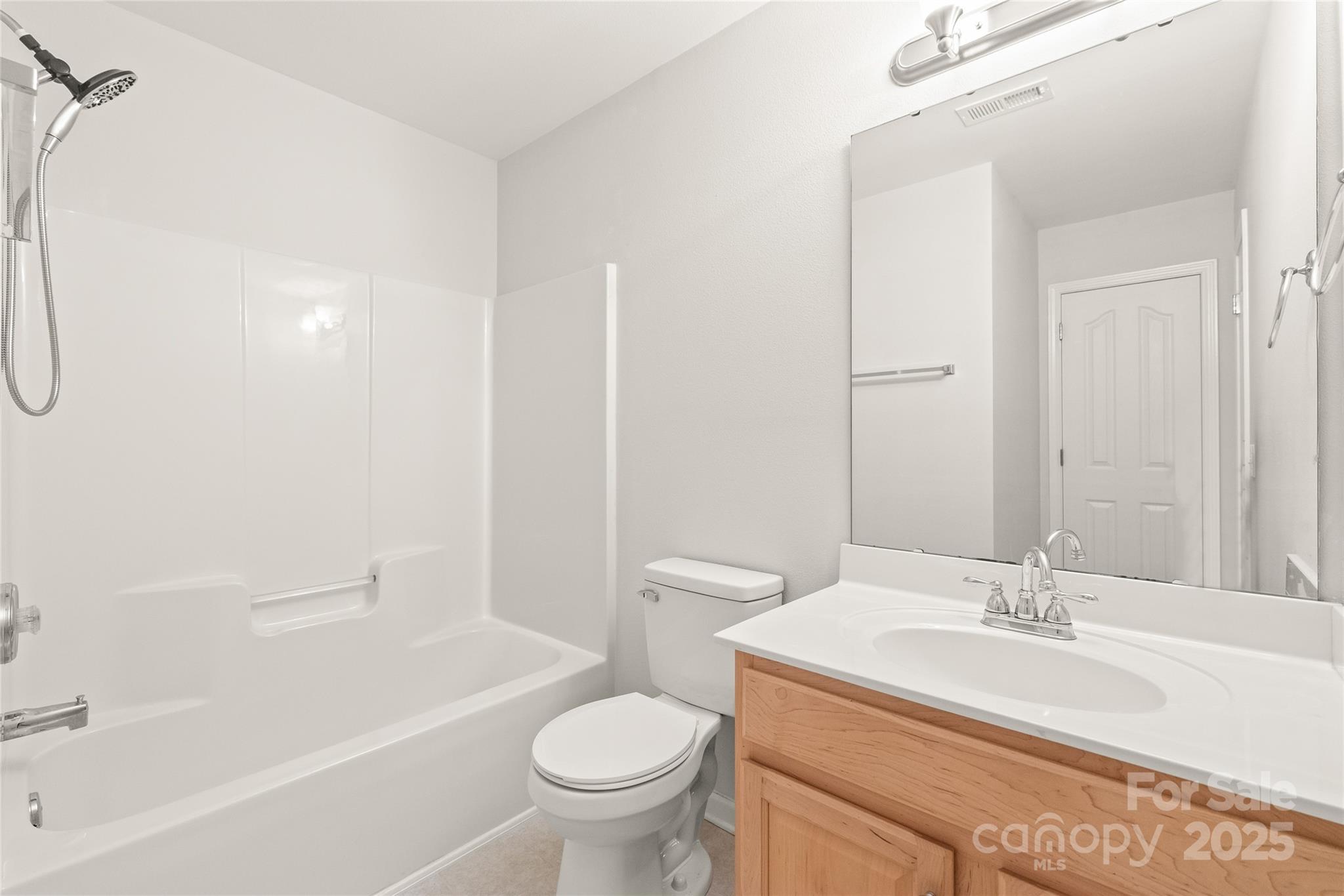 16911 Commons Creek Drive Property Photo 21