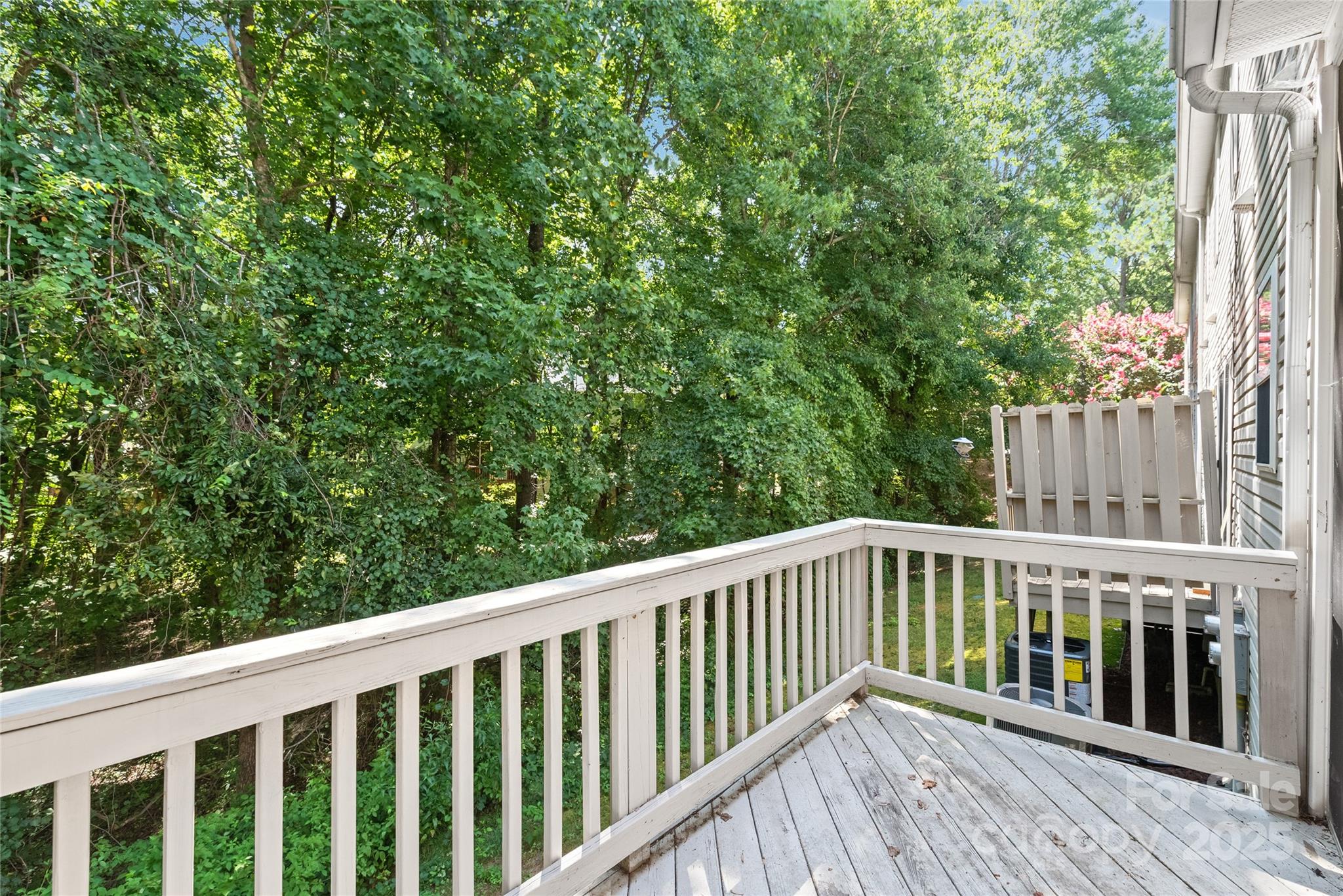 16911 Commons Creek Drive Property Photo 27