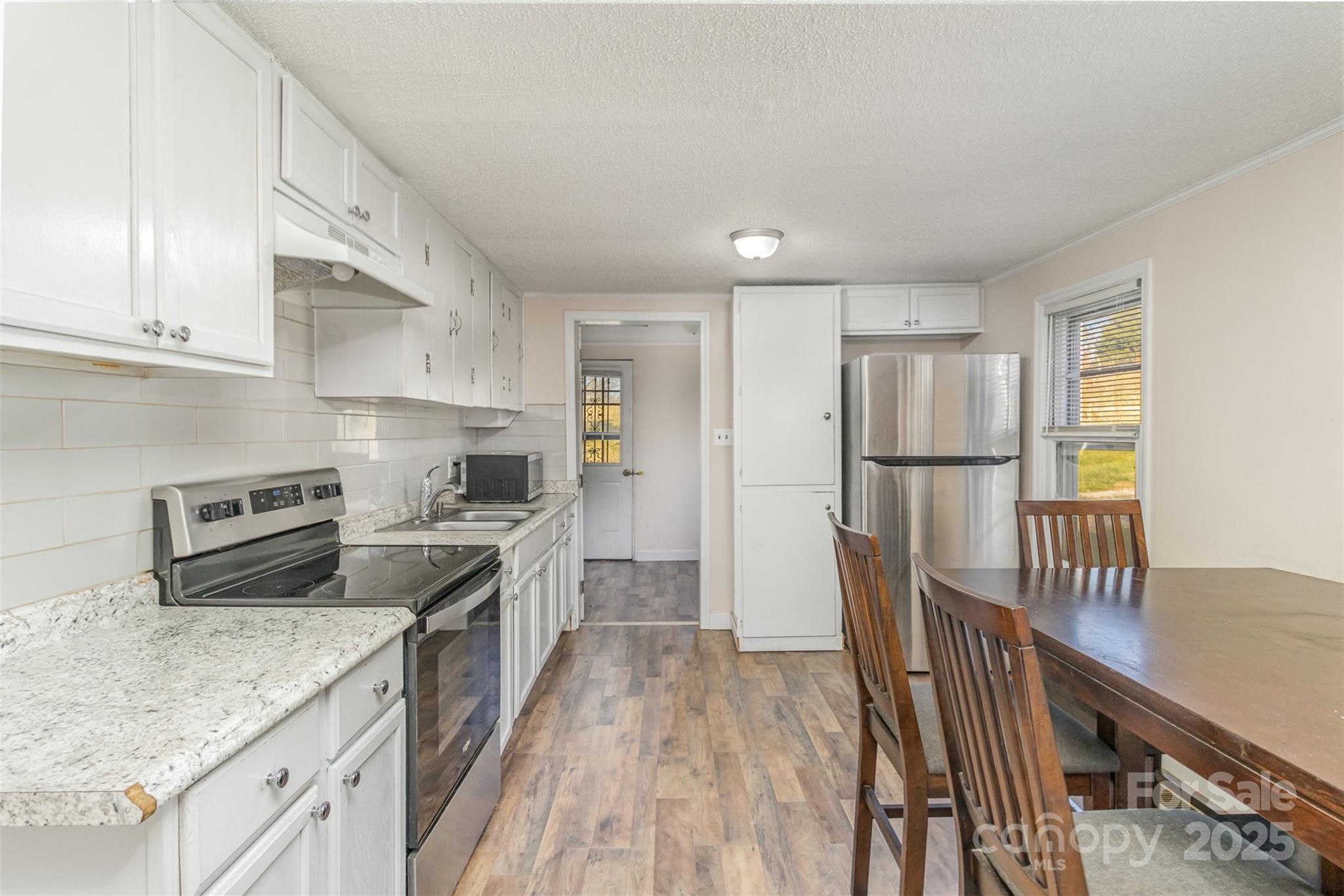 456 Burnt Gin Road Property Photo 10
