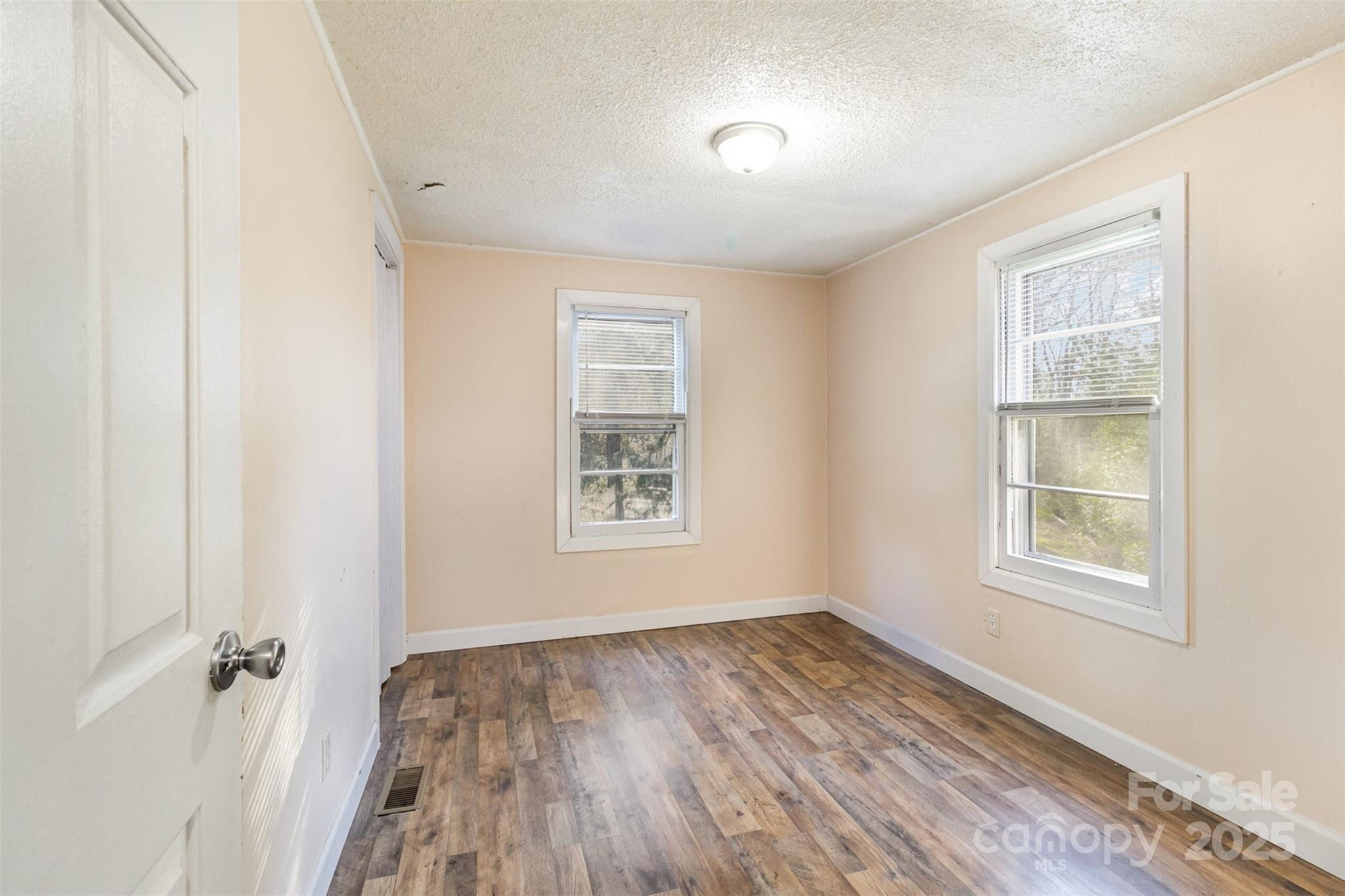 456 Burnt Gin Road Property Photo 14