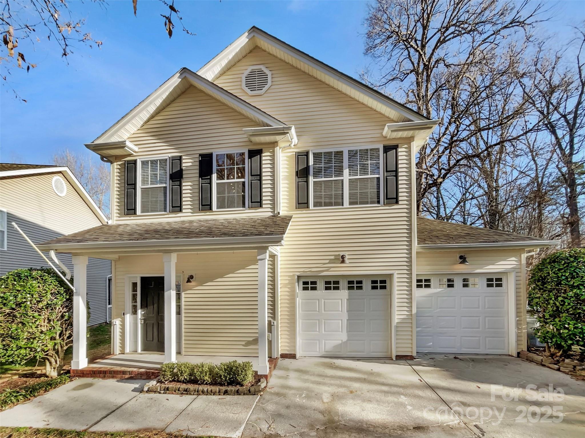 225 Howe Street Property Photo