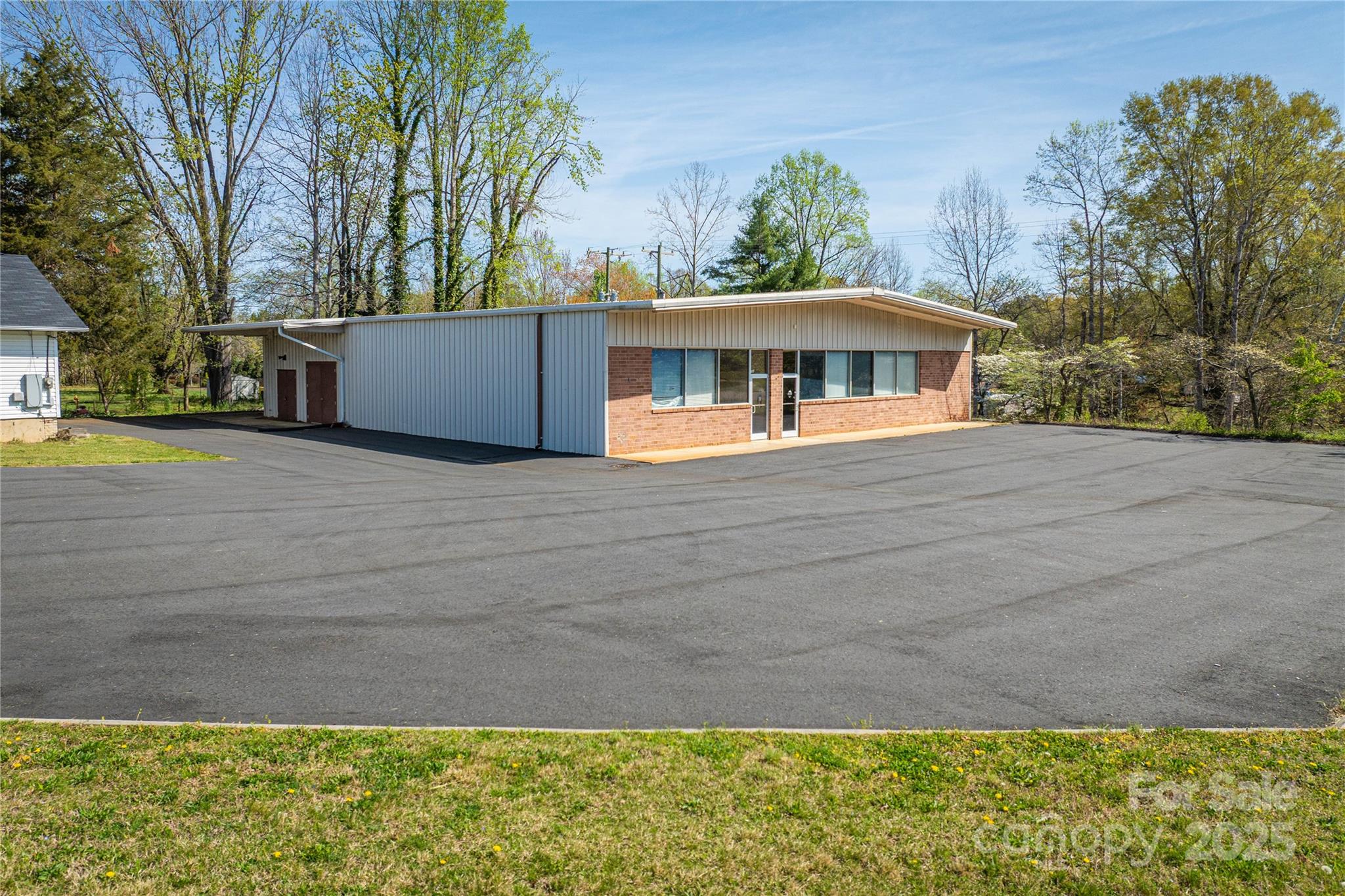 103 Lovelady Road Property Photo 2