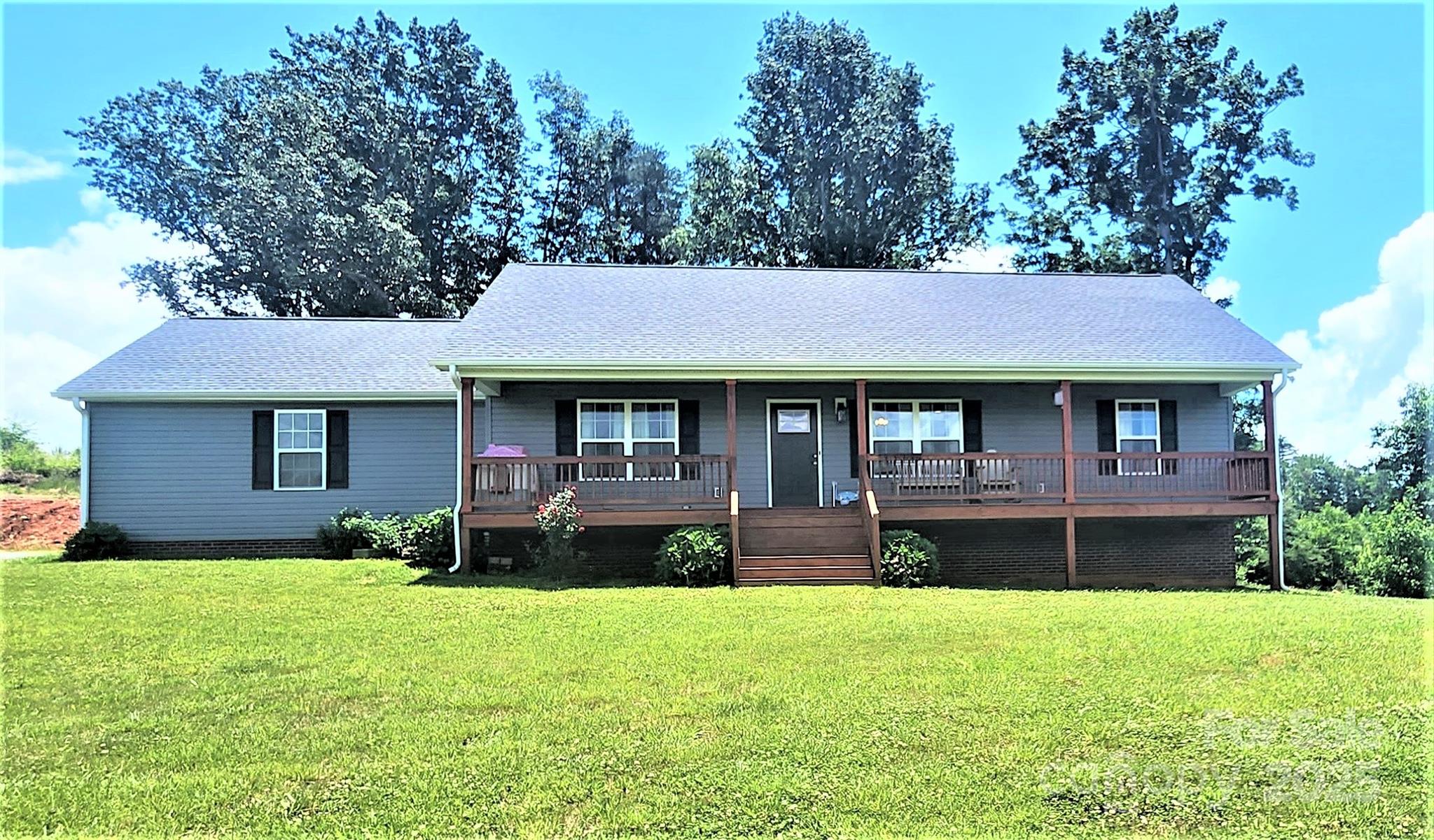 Casar Real Estate Listings Main Image