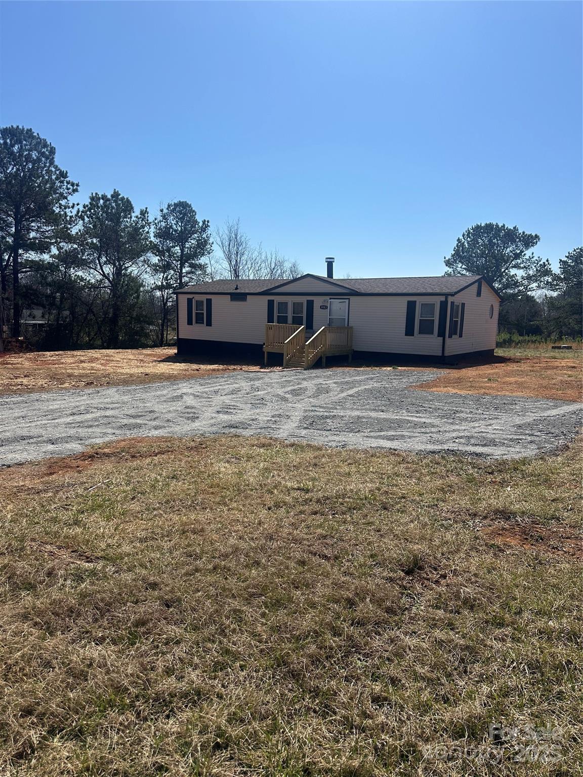 8183 Hallman Mill Road Property Photo