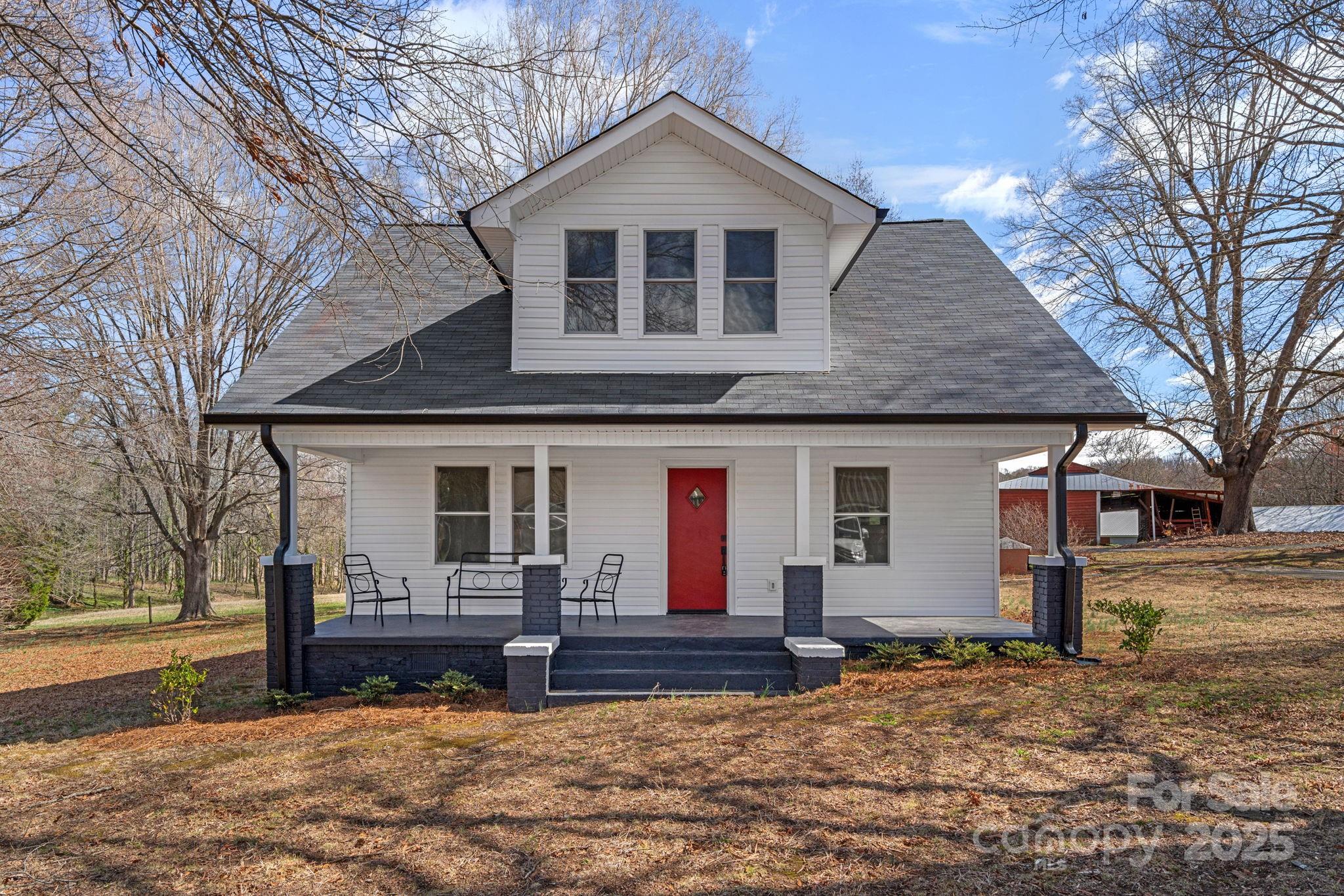 201 Pleasant Avenue Property Photo