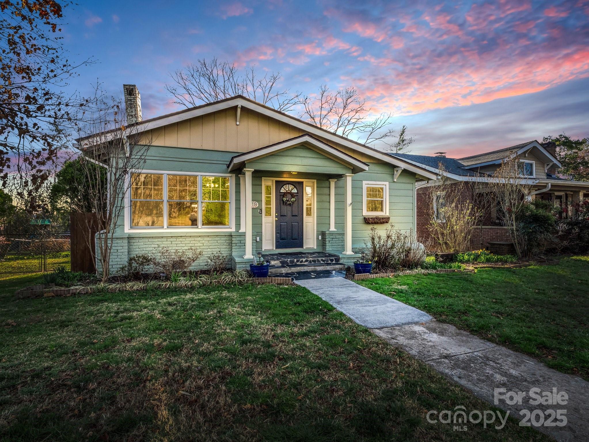 1534 Kensington Road Property Photo 1