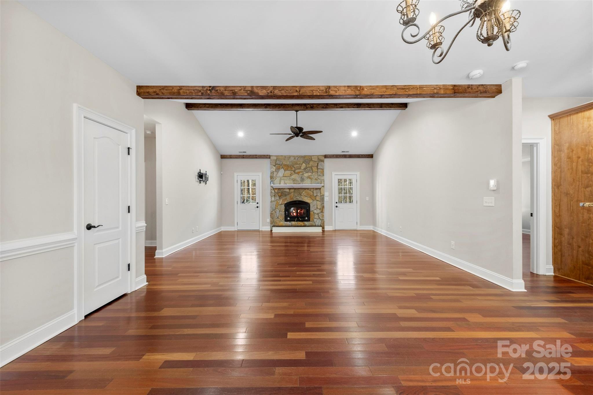 1298 Hines Road Property Photo 12