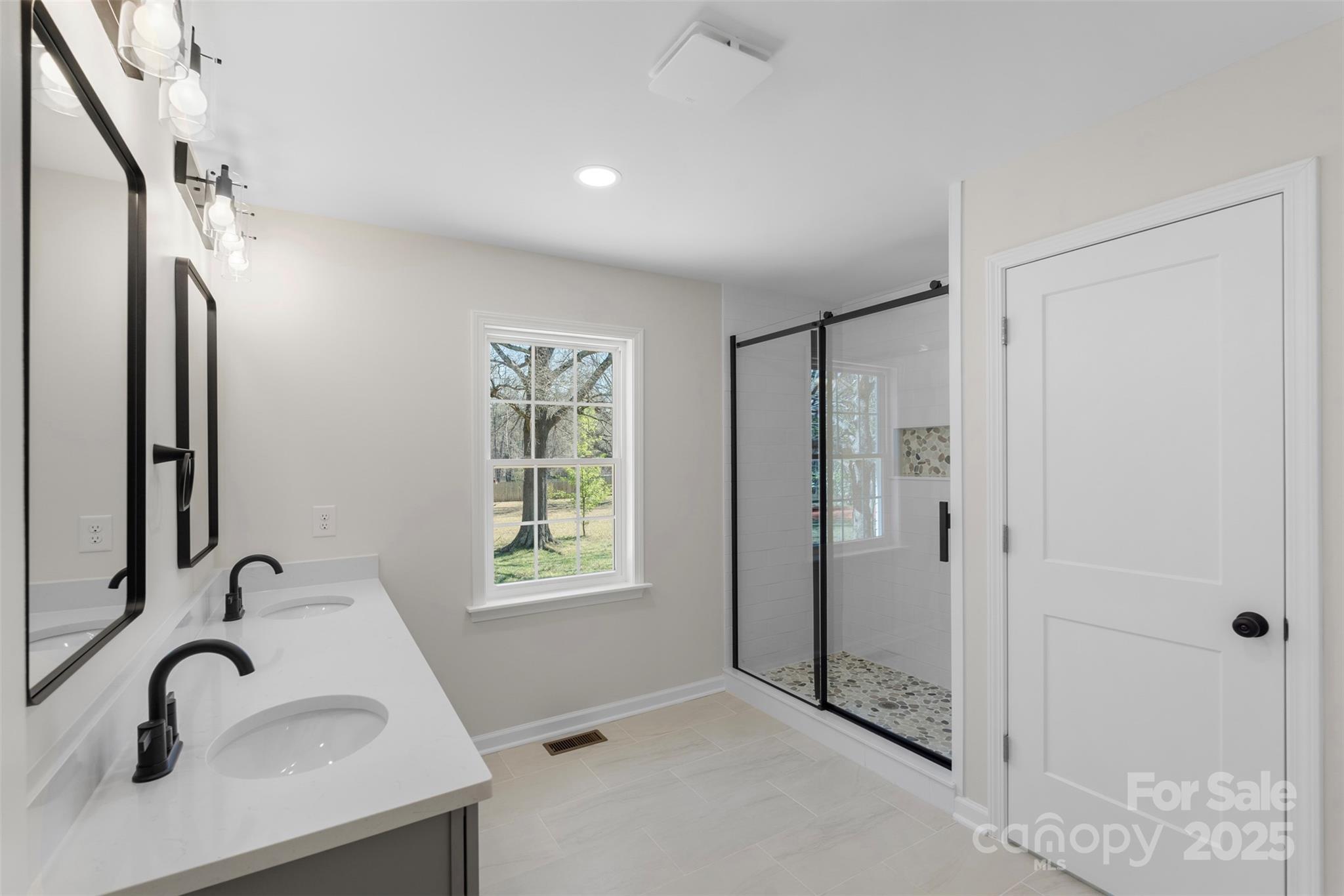 2509 Wesley Chapel Road Property Photo 12