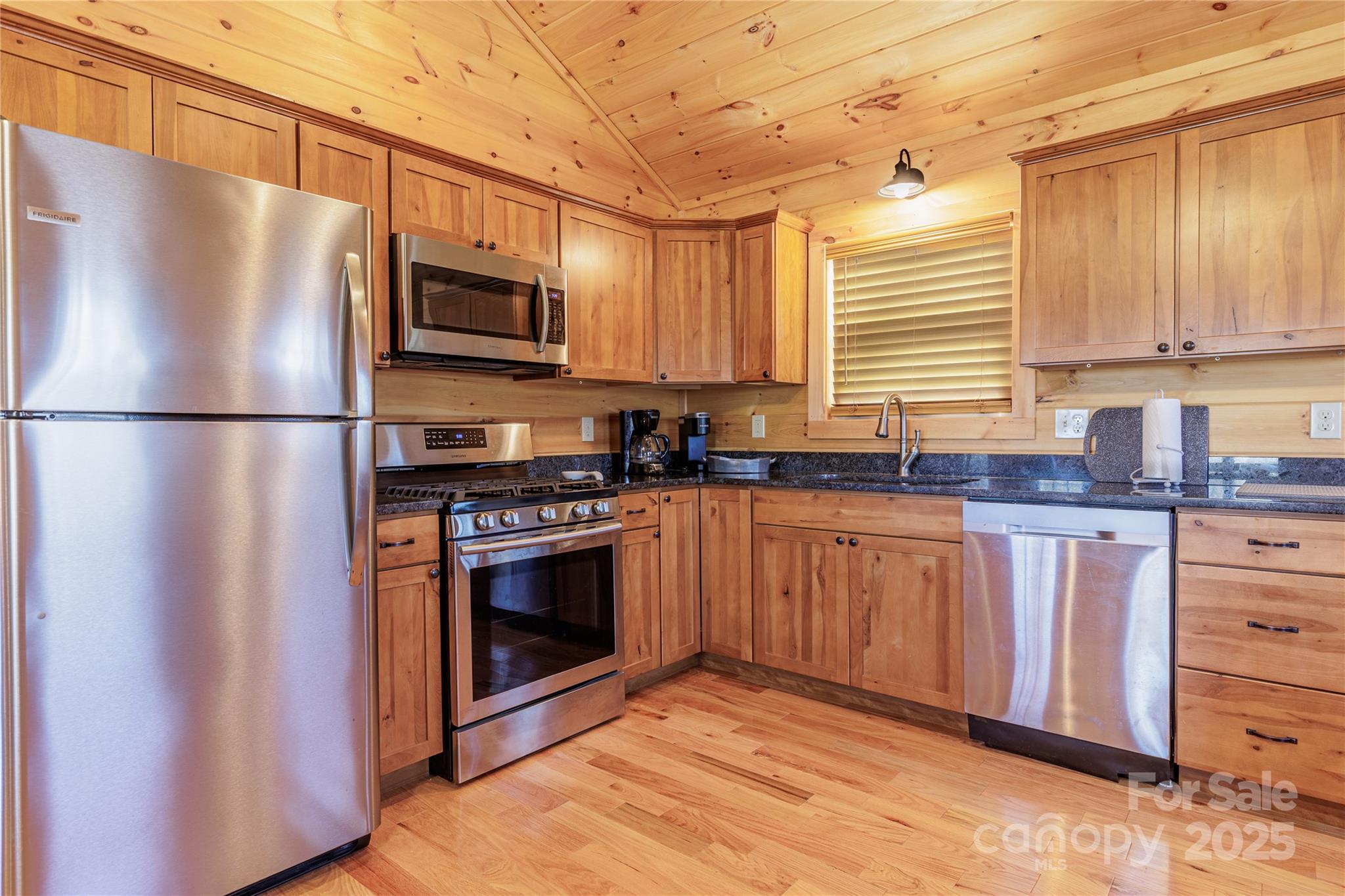 261 Holley Mountain Top Road Property Photo 14