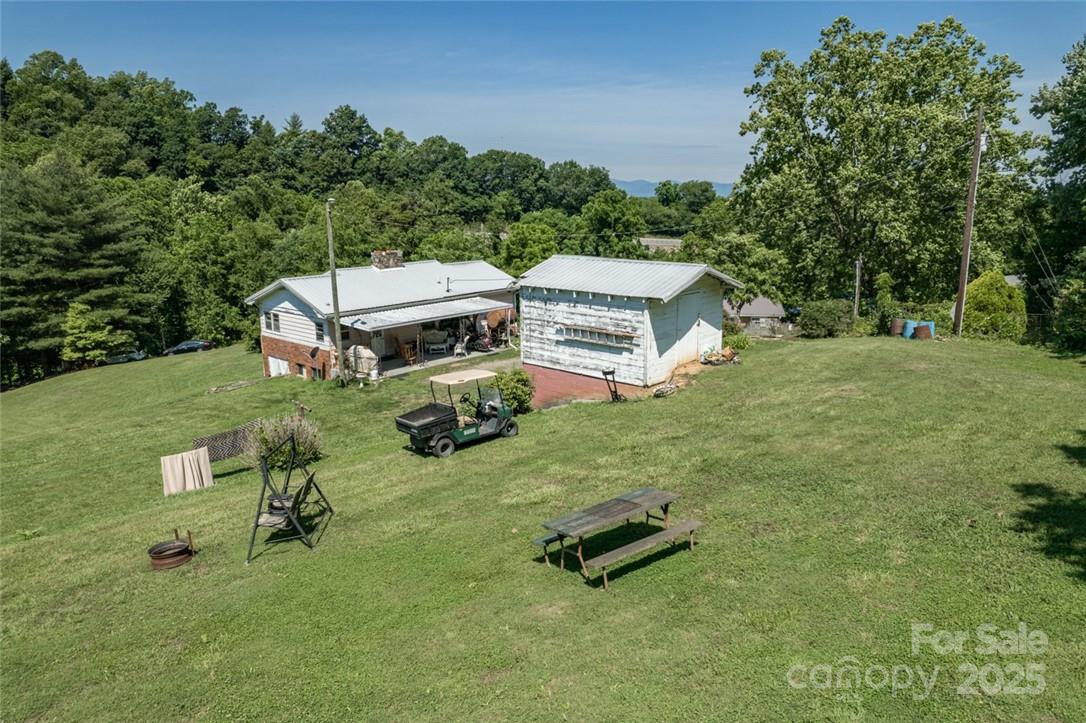 415 Weaverville Road 59 1/2 Pt 59 & Pt 60 Property Photo 17