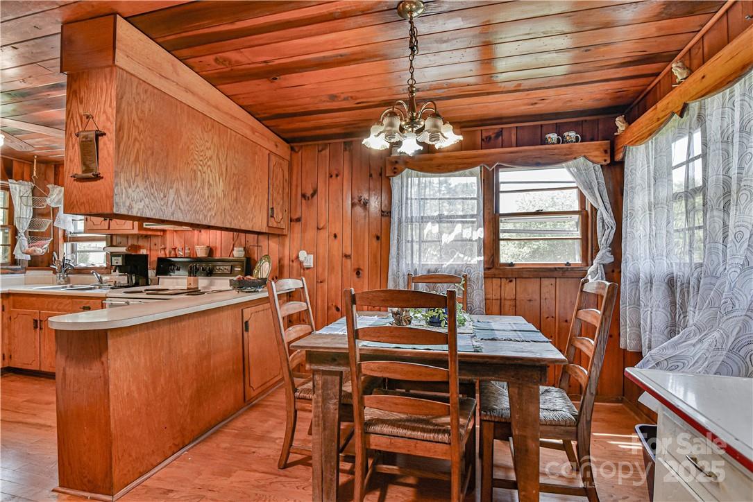 415 Weaverville Road 59 1/2 Pt 59 & Pt 60 Property Photo 44