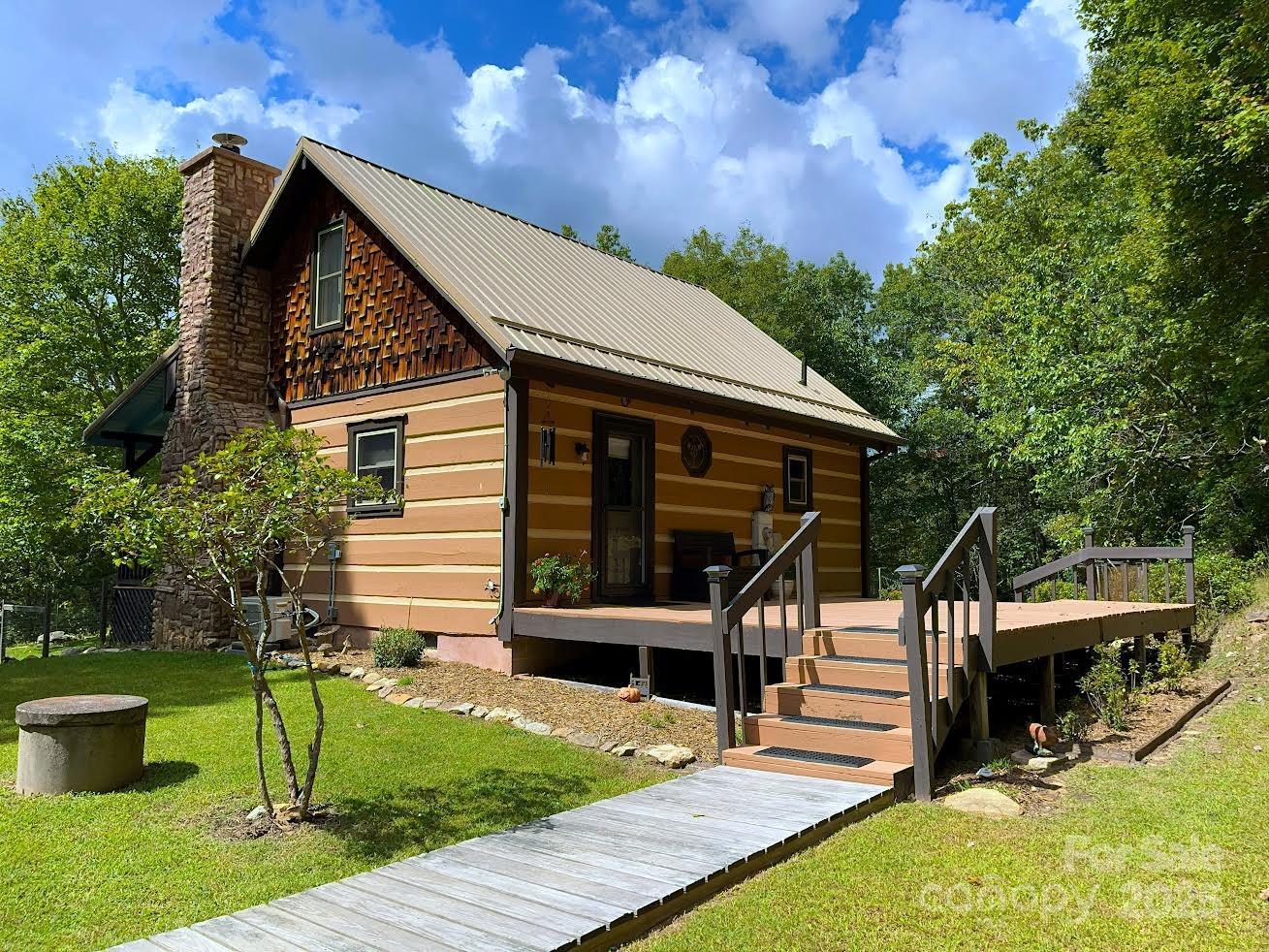 2259 Grassy Creek Road Property Photo