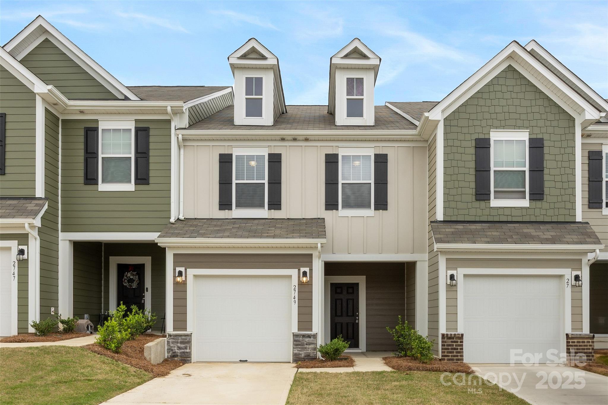 2749 Yeager Drive Property Photo