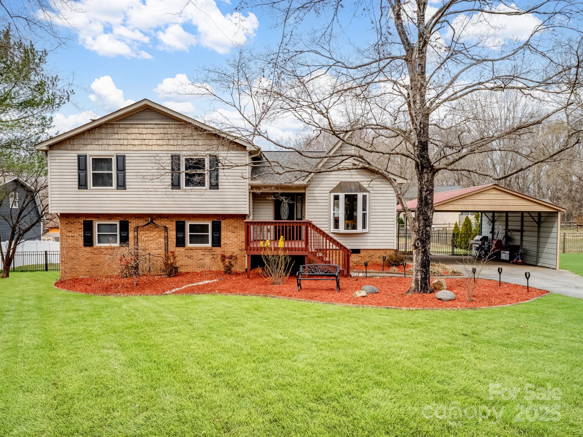 5412 Carving Tree Drive Property Photo