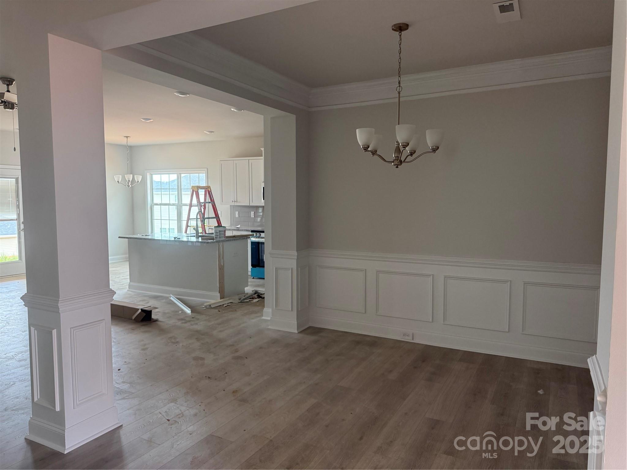 713 Inwood Hill Drive 96 Property Photo 3