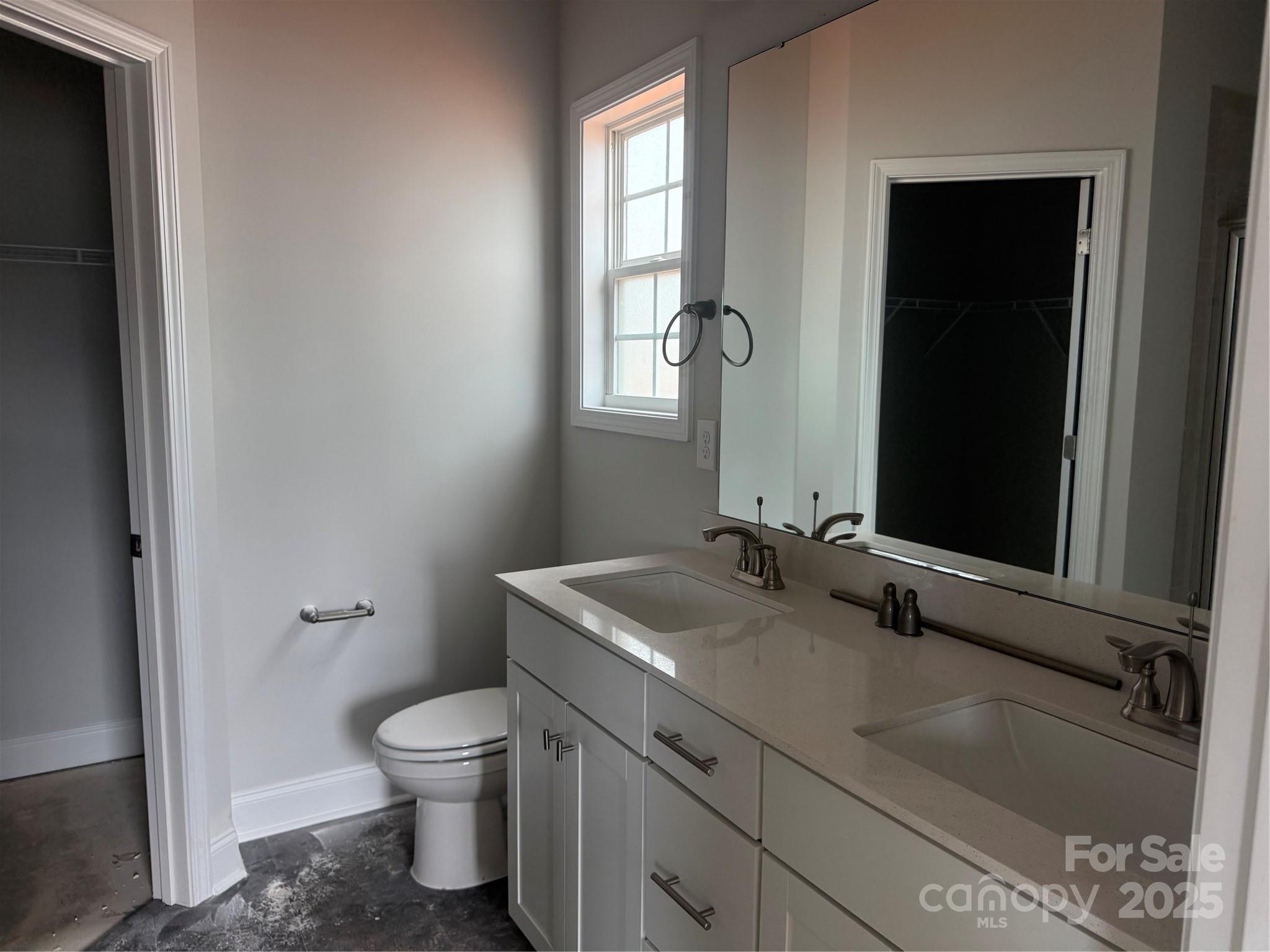 713 Inwood Hill Drive 96 Property Photo 12