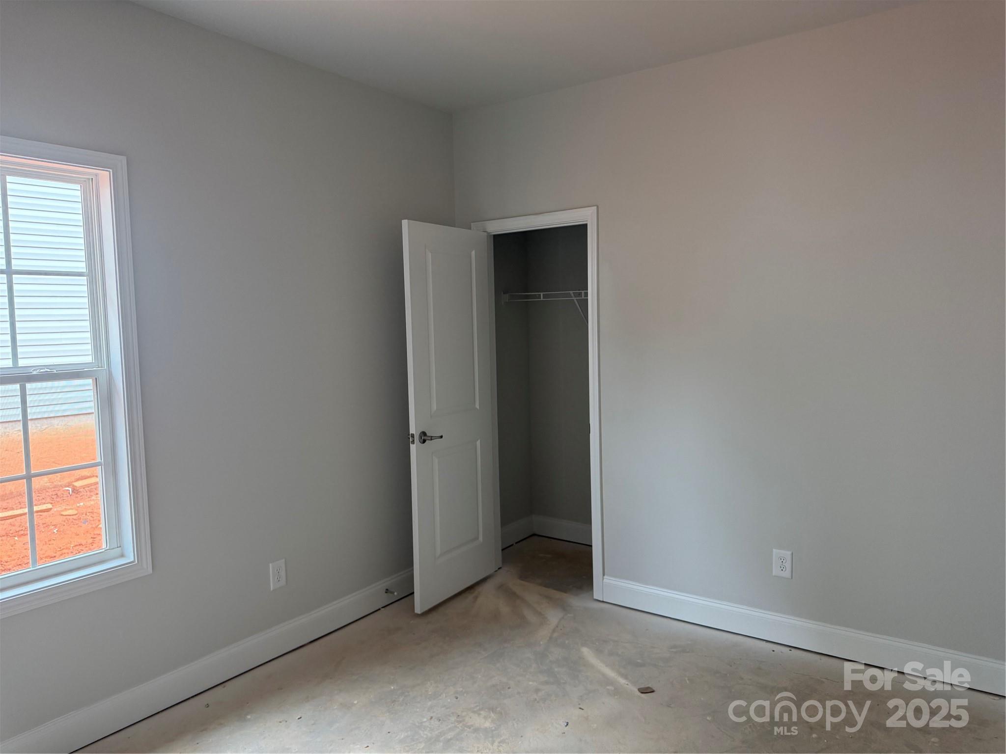713 Inwood Hill Drive 96 Property Photo 18