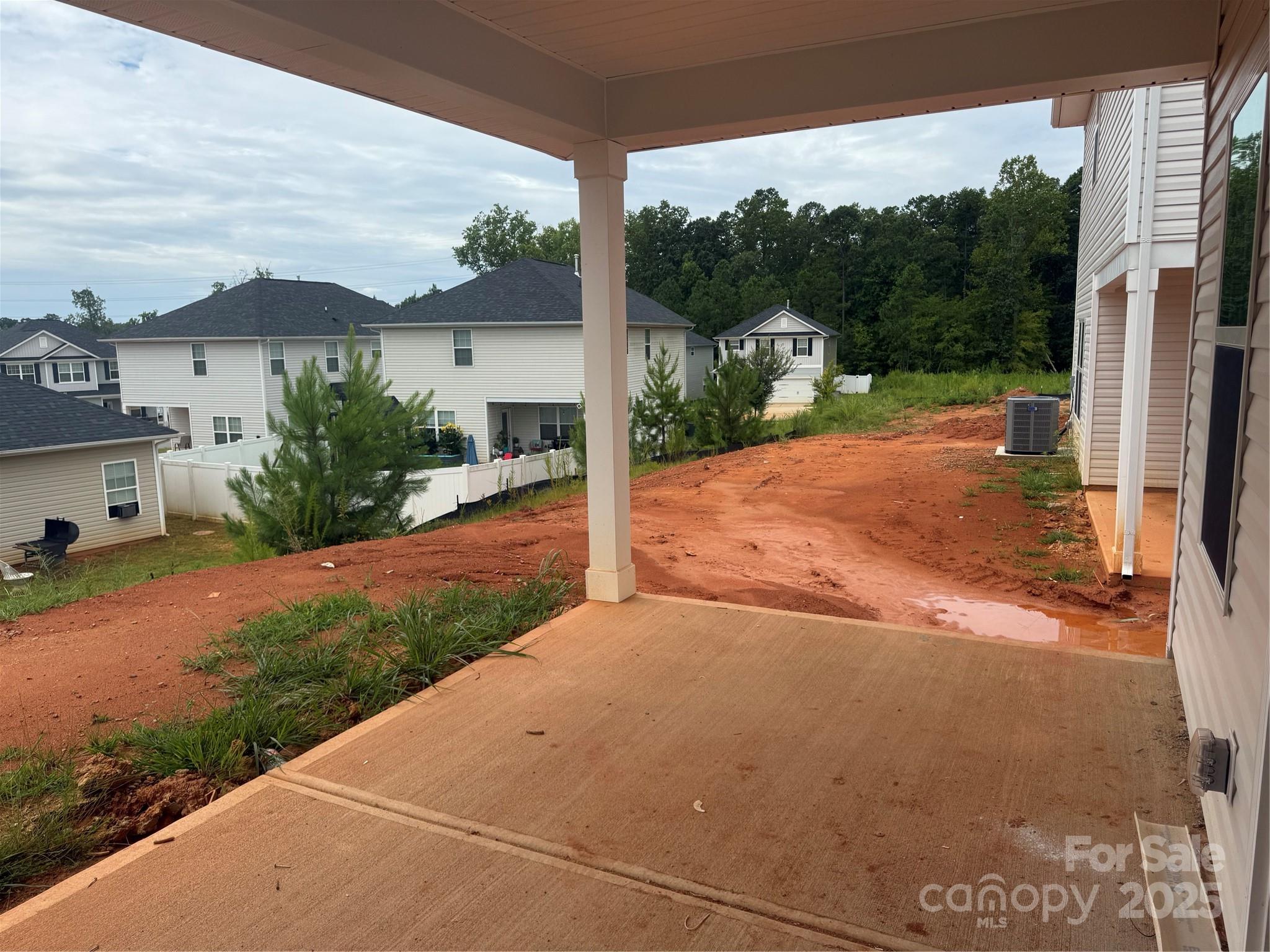 713 Inwood Hill Drive 96 Property Photo 20