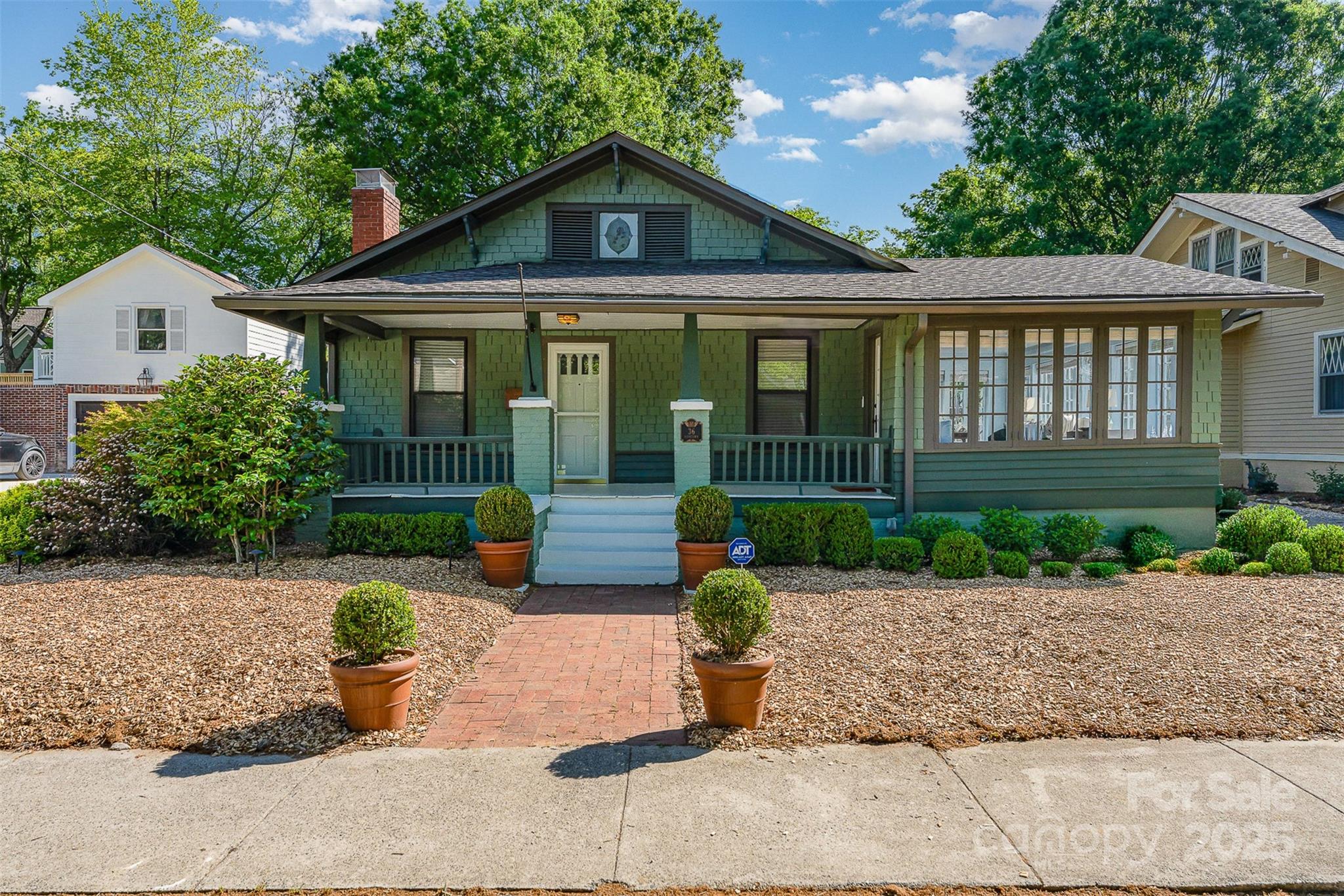 36 Yorktown Street Property Photo 1