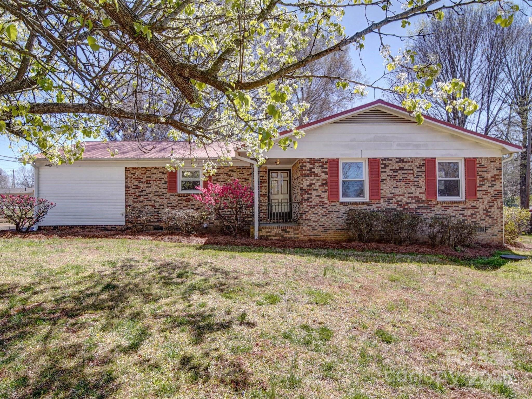 4401 Coachwood Lane Property Photo