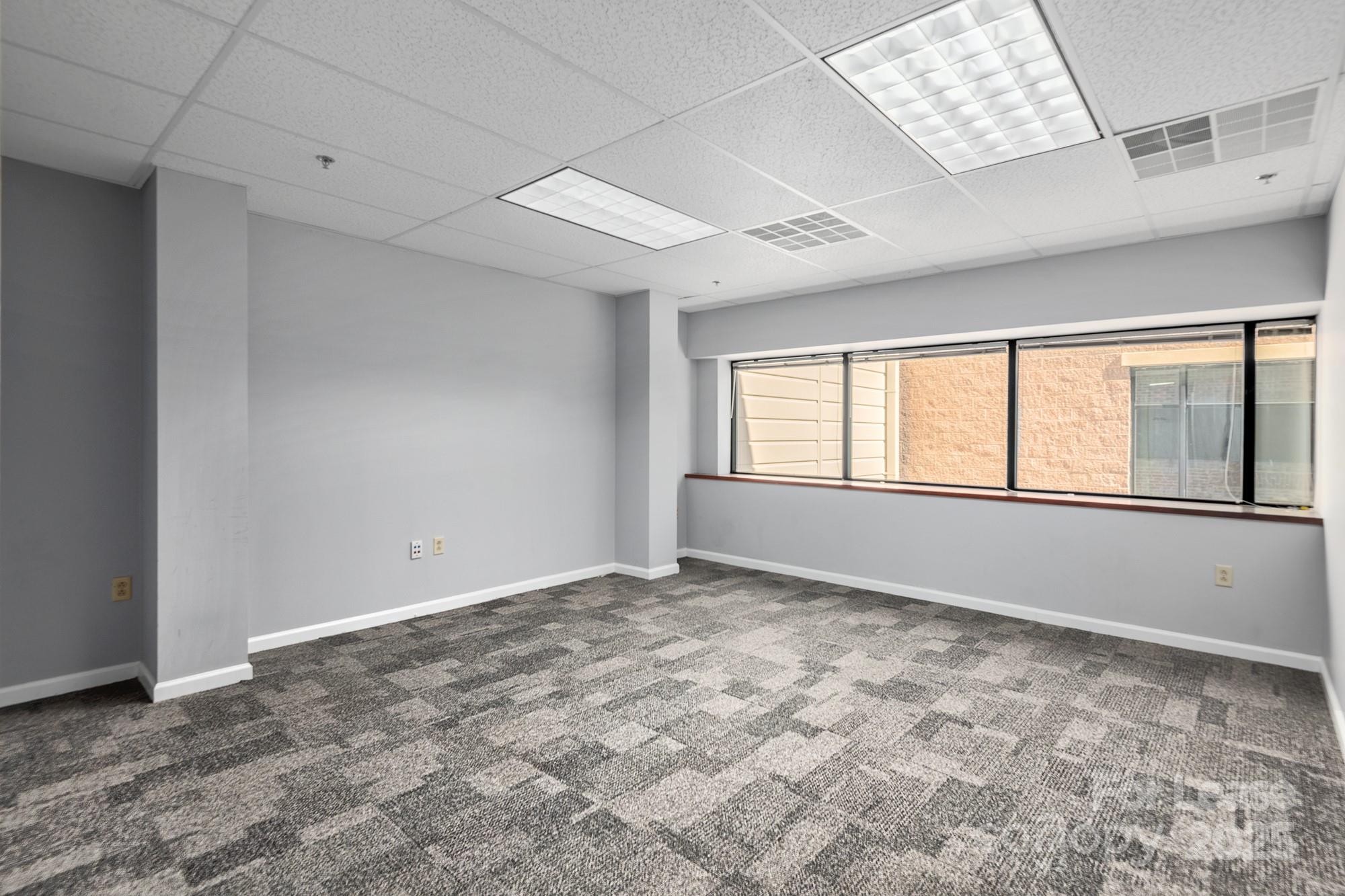16 Biltmore Avenue 201 Property Photo 2