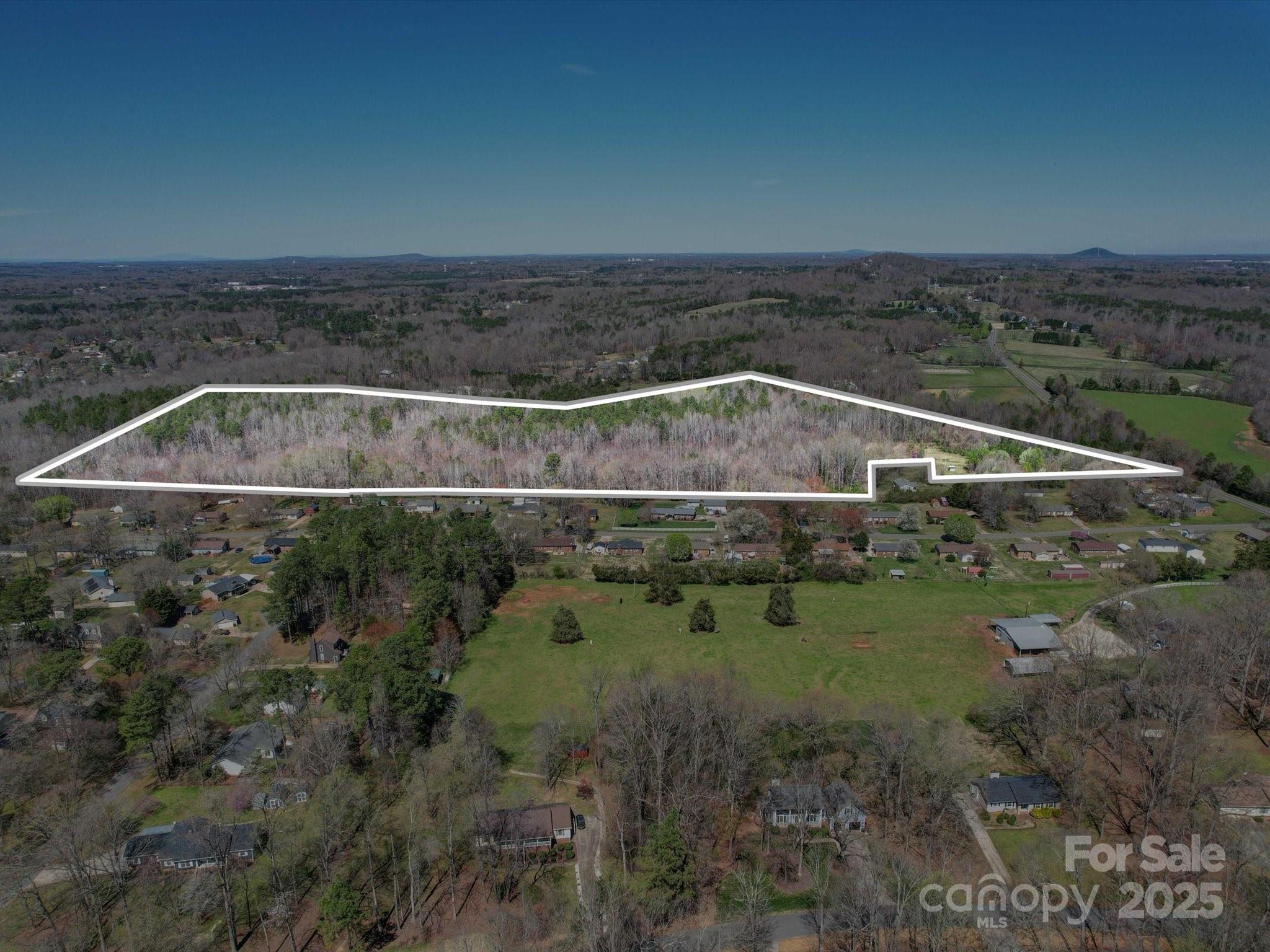 1092 Robinson Road Property Photo 1