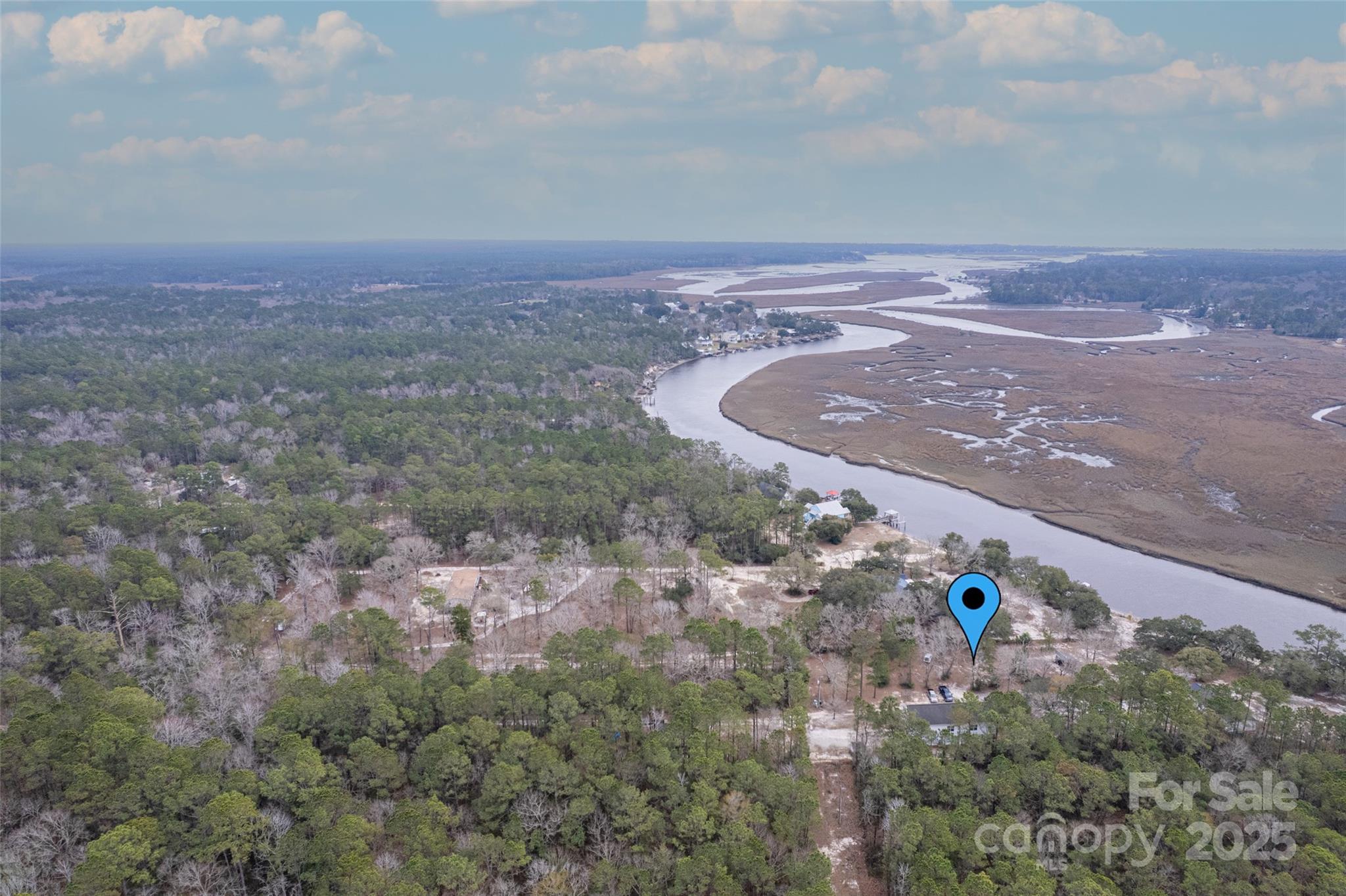 109 Currituck Road Property Photo