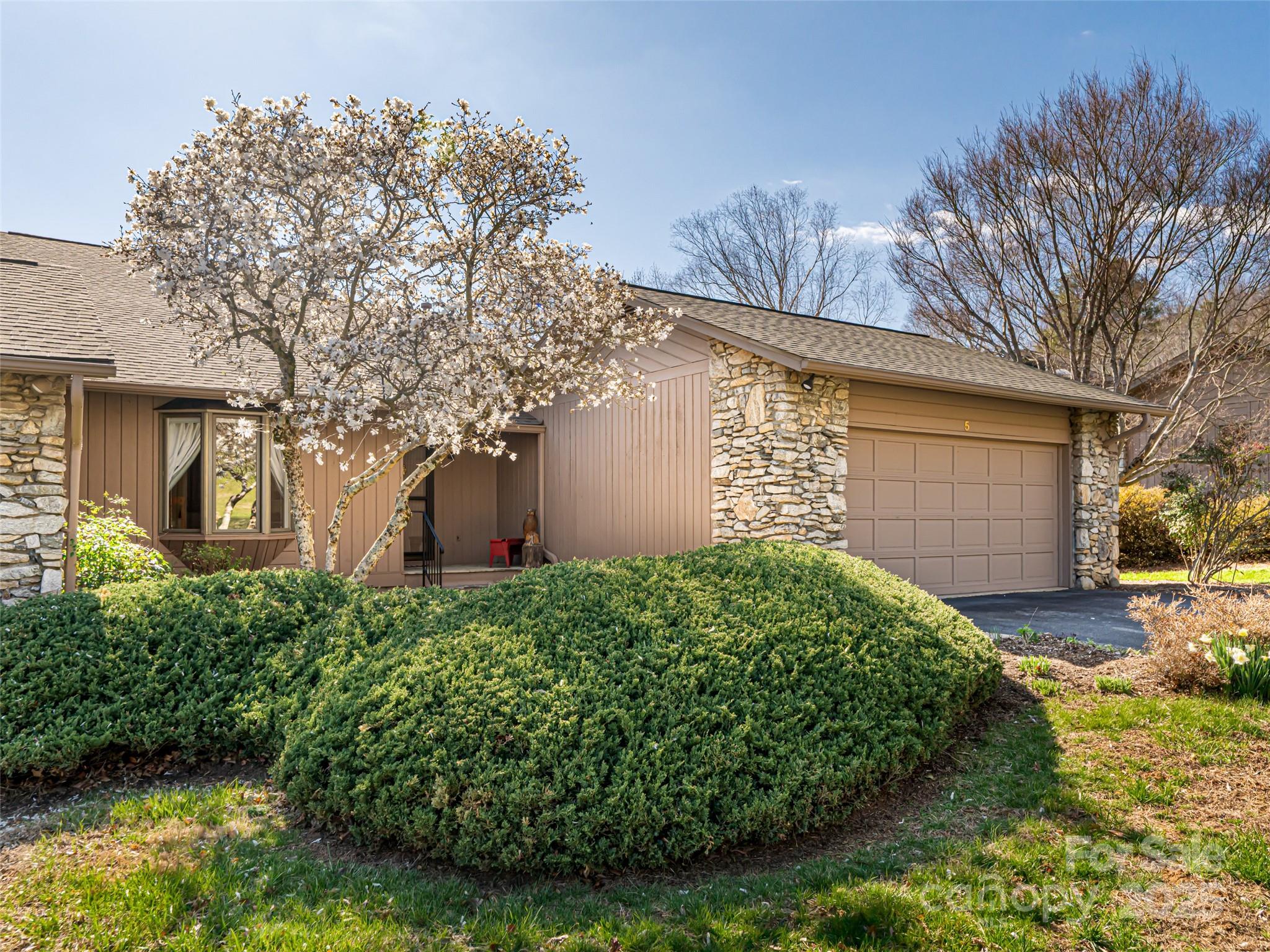 5 Ridge Terrace Property Photo