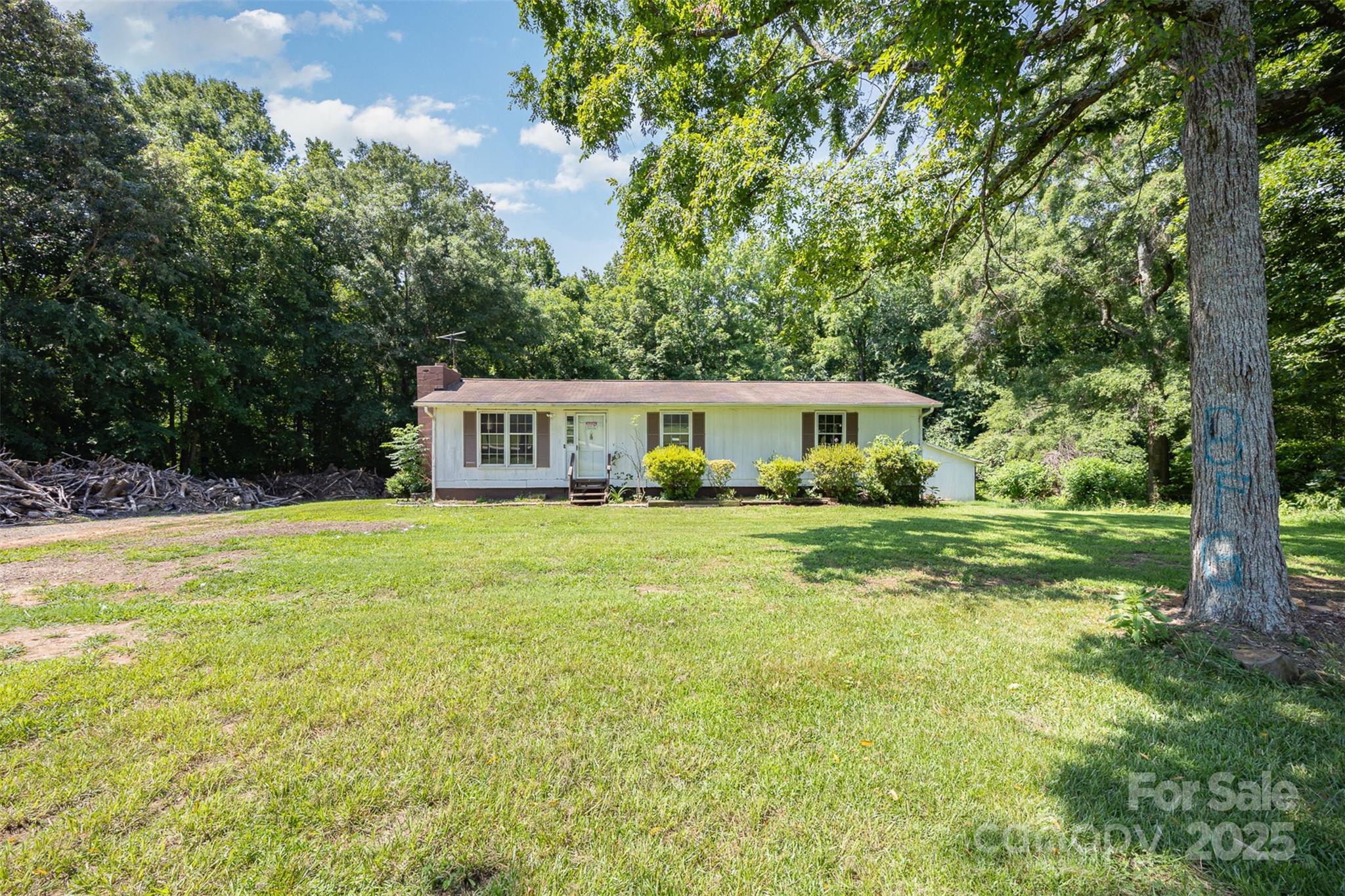 5275 Long Ferry Road Property Photo