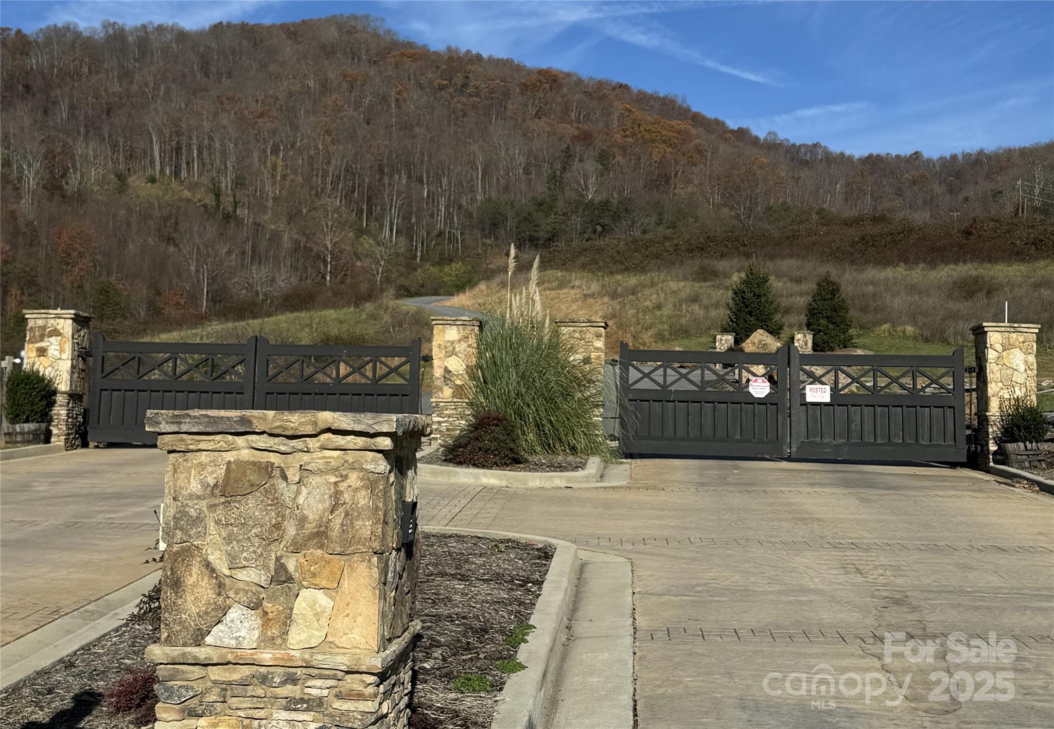 989 High Rock View Drive 50 Property Photo 3