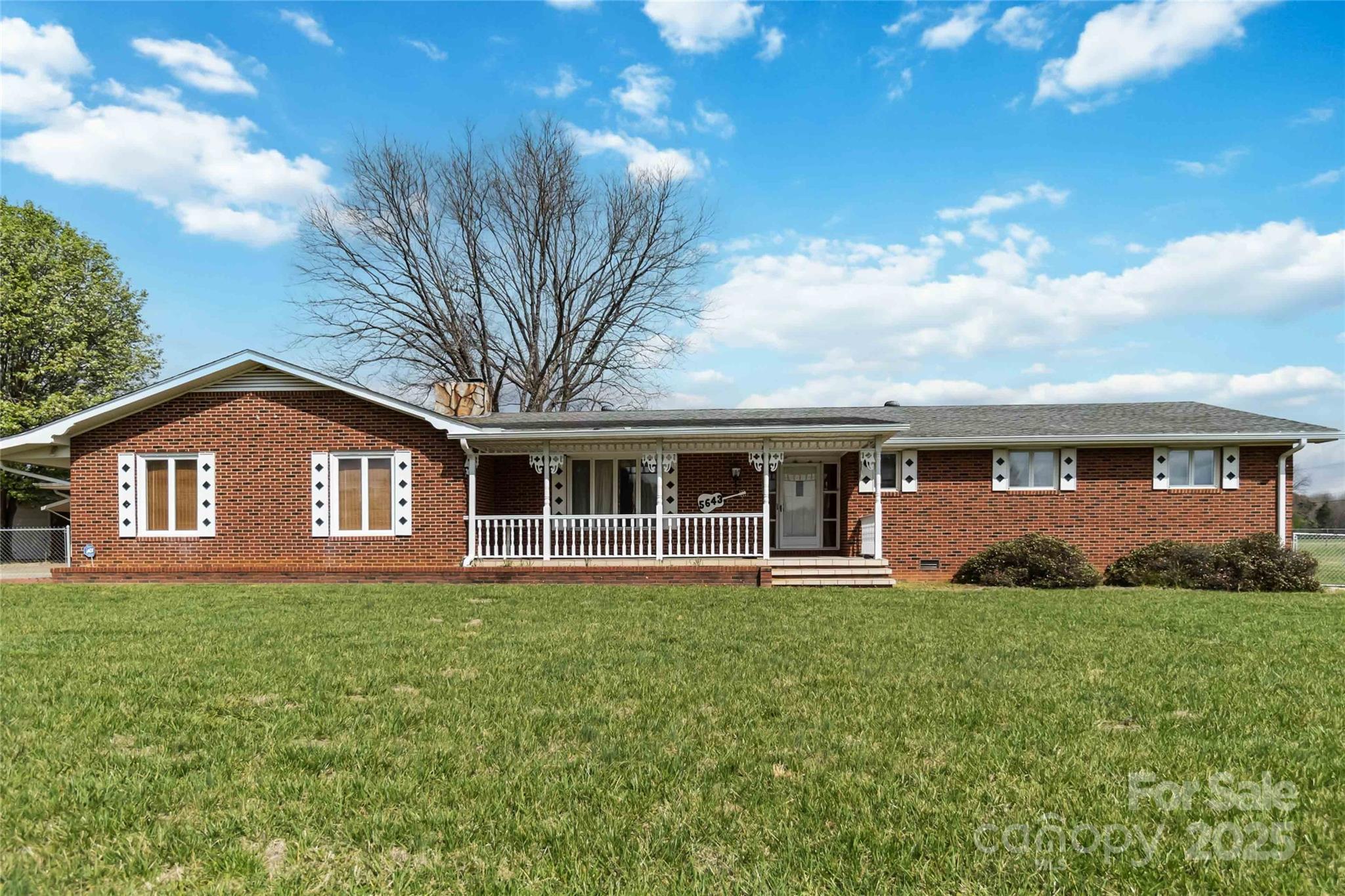 5643 Twinkle Drive Property Photo 2