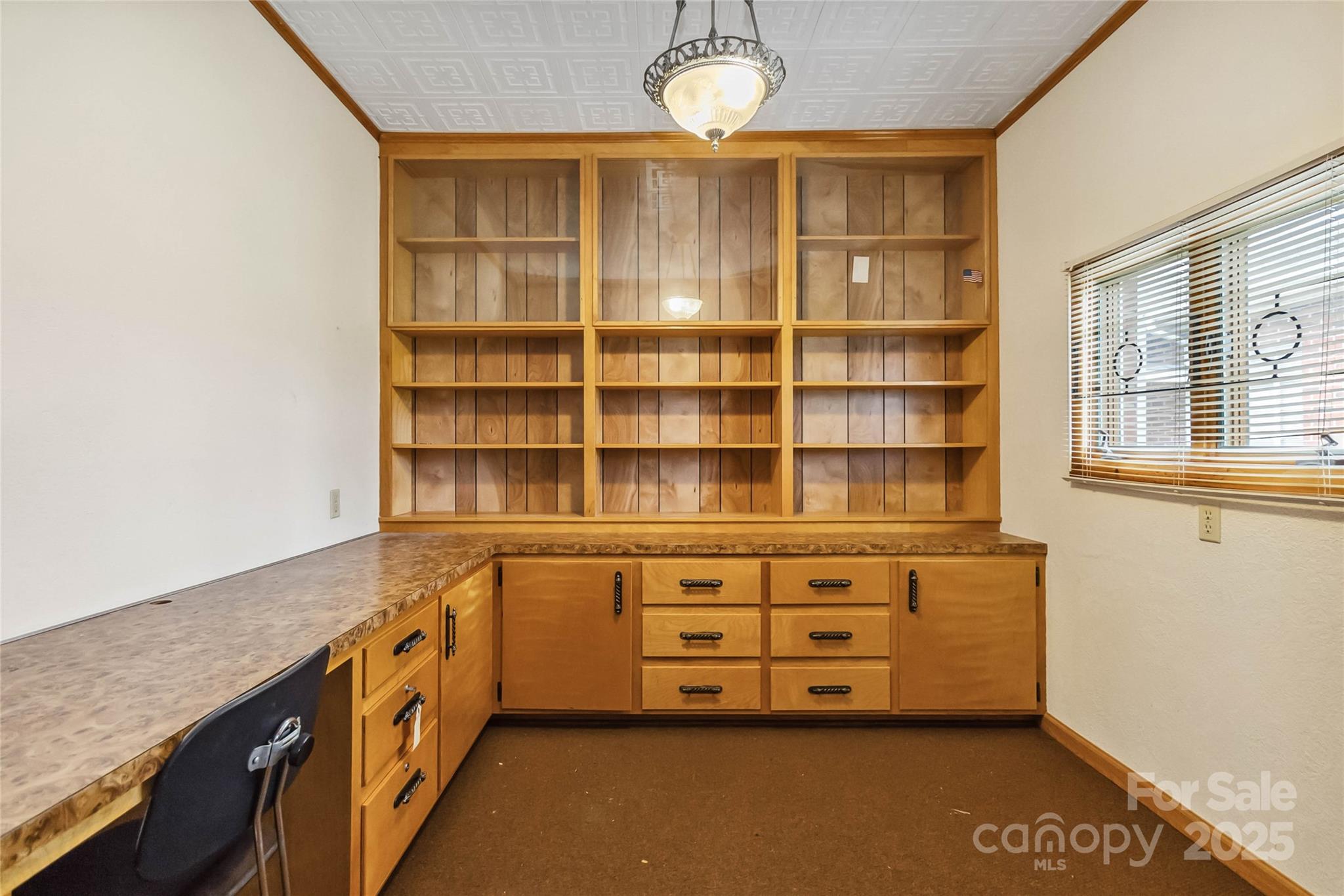 5643 Twinkle Drive Property Photo 16