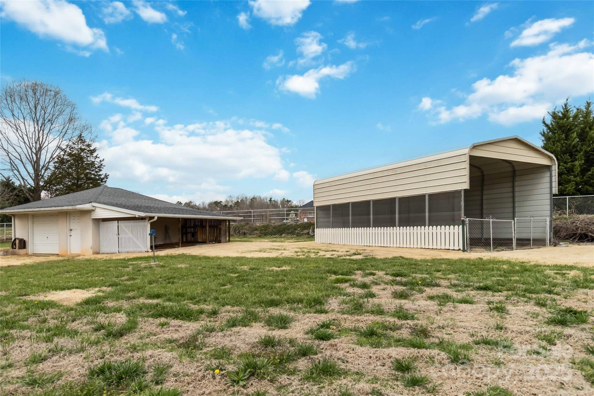 5643 Twinkle Drive Property Photo 28
