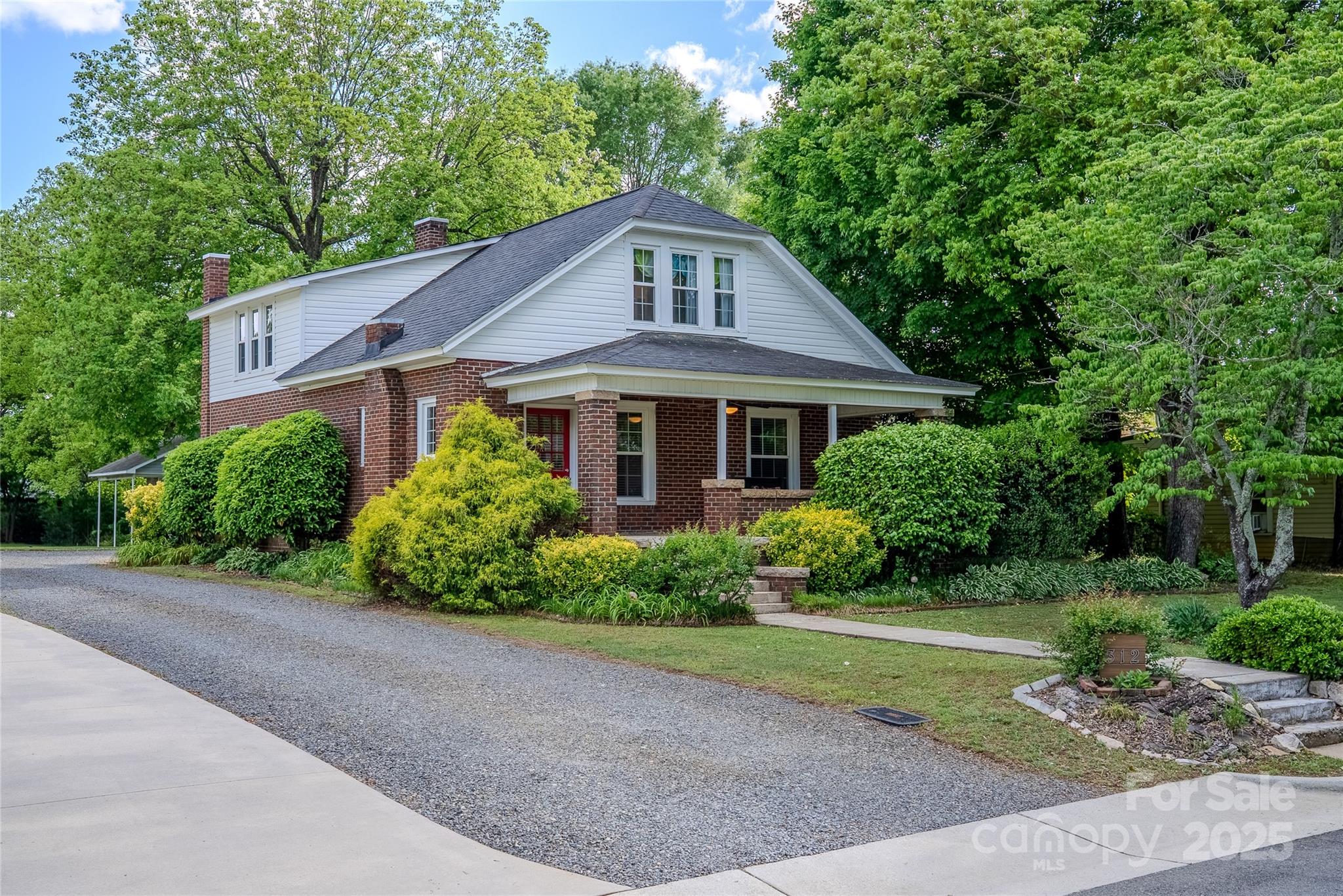 Rockwell Real Estate Listings Main Image