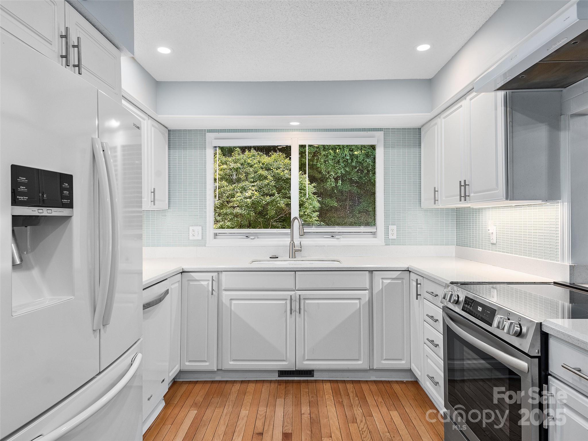 105 Valley Hill Drive Property Photo 8