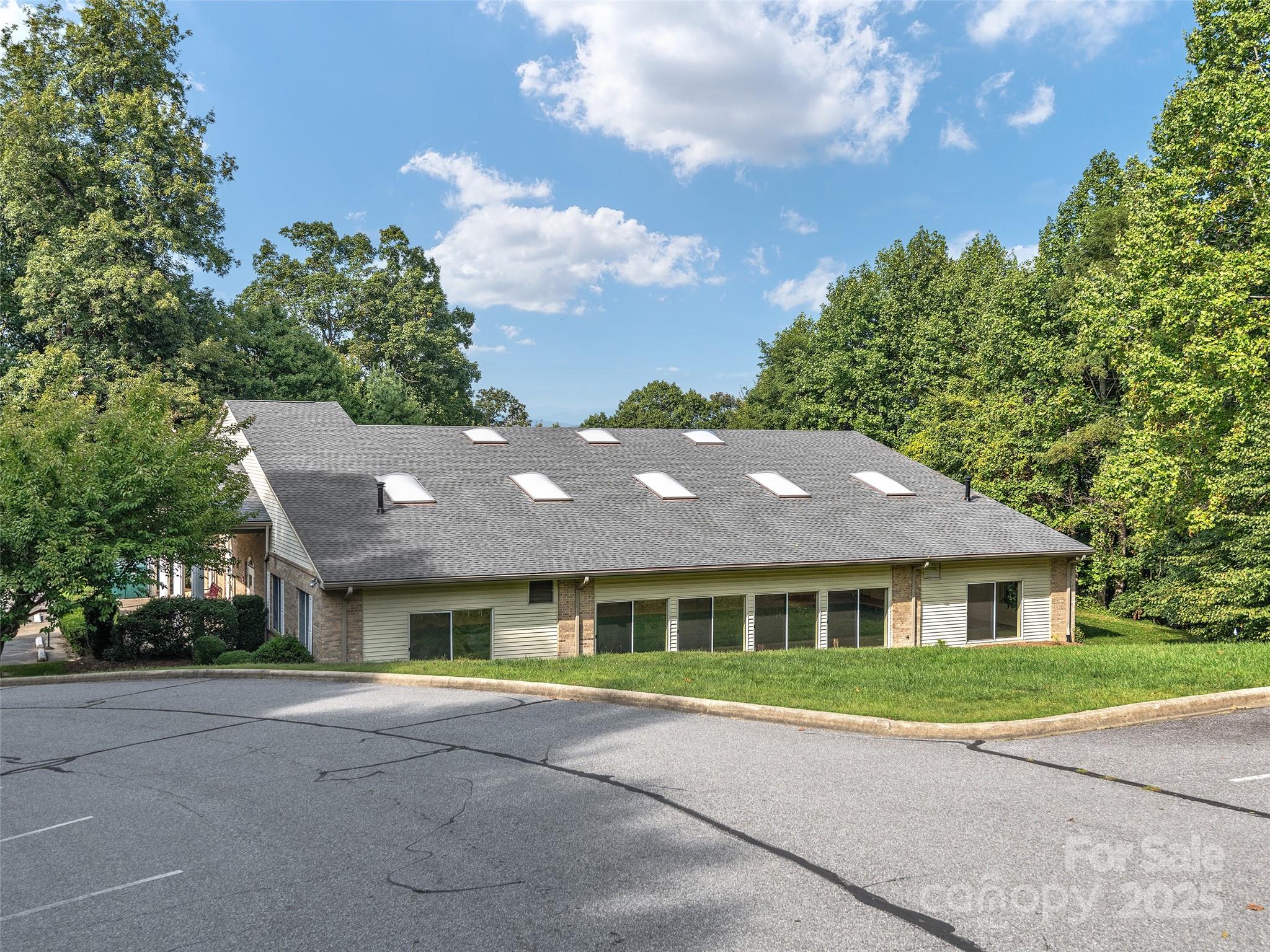 105 Valley Hill Drive Property Photo 38