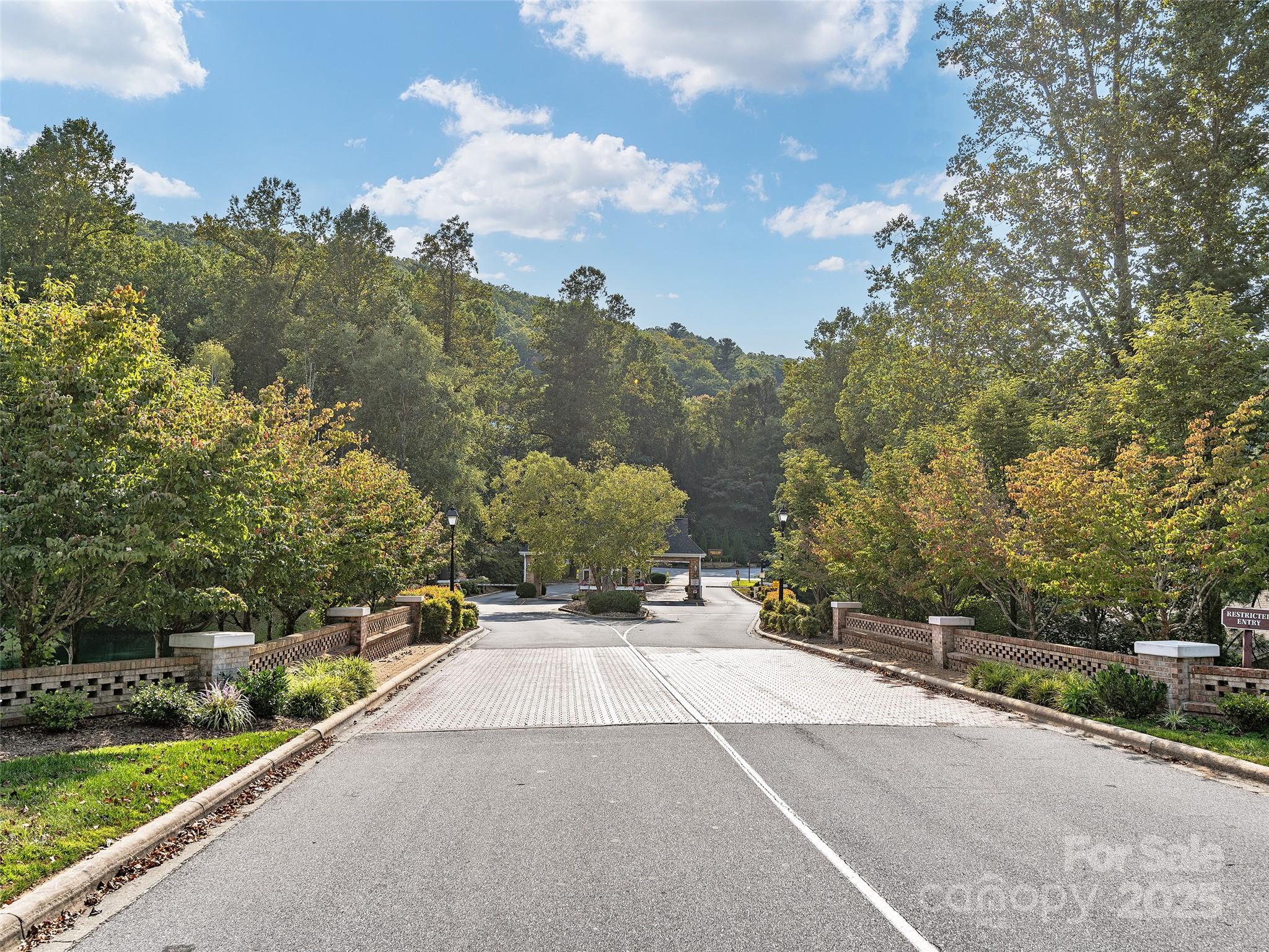 105 Valley Hill Drive Property Photo 42