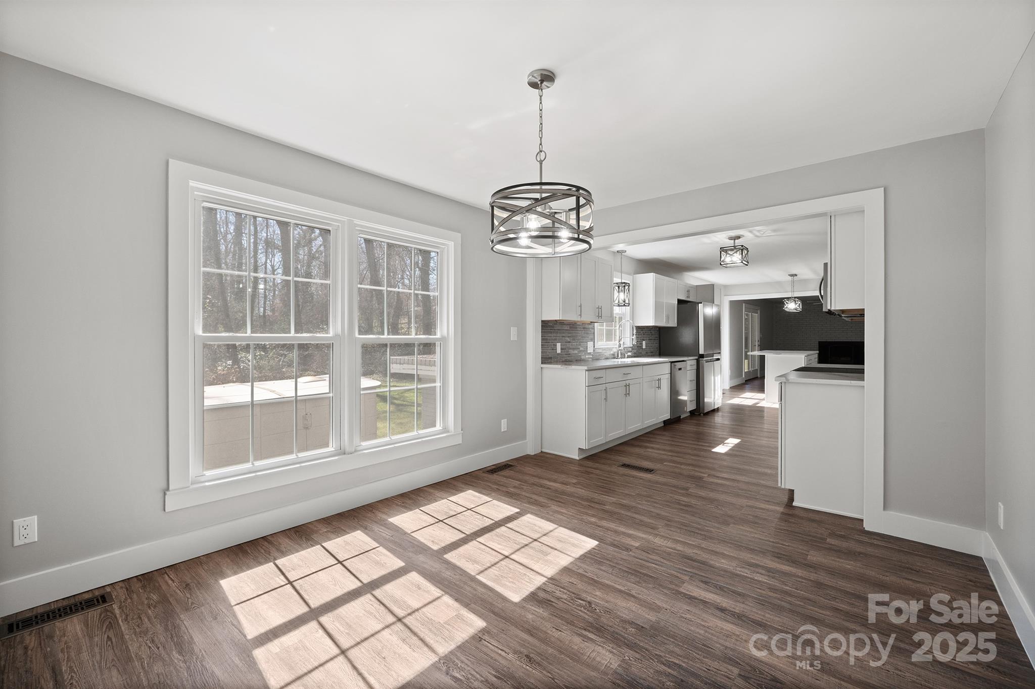 306 7th Street Place Property Photo 15