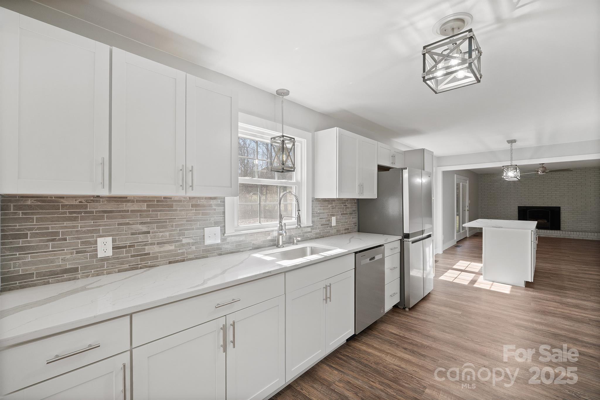 306 7th Street Place Property Photo 17